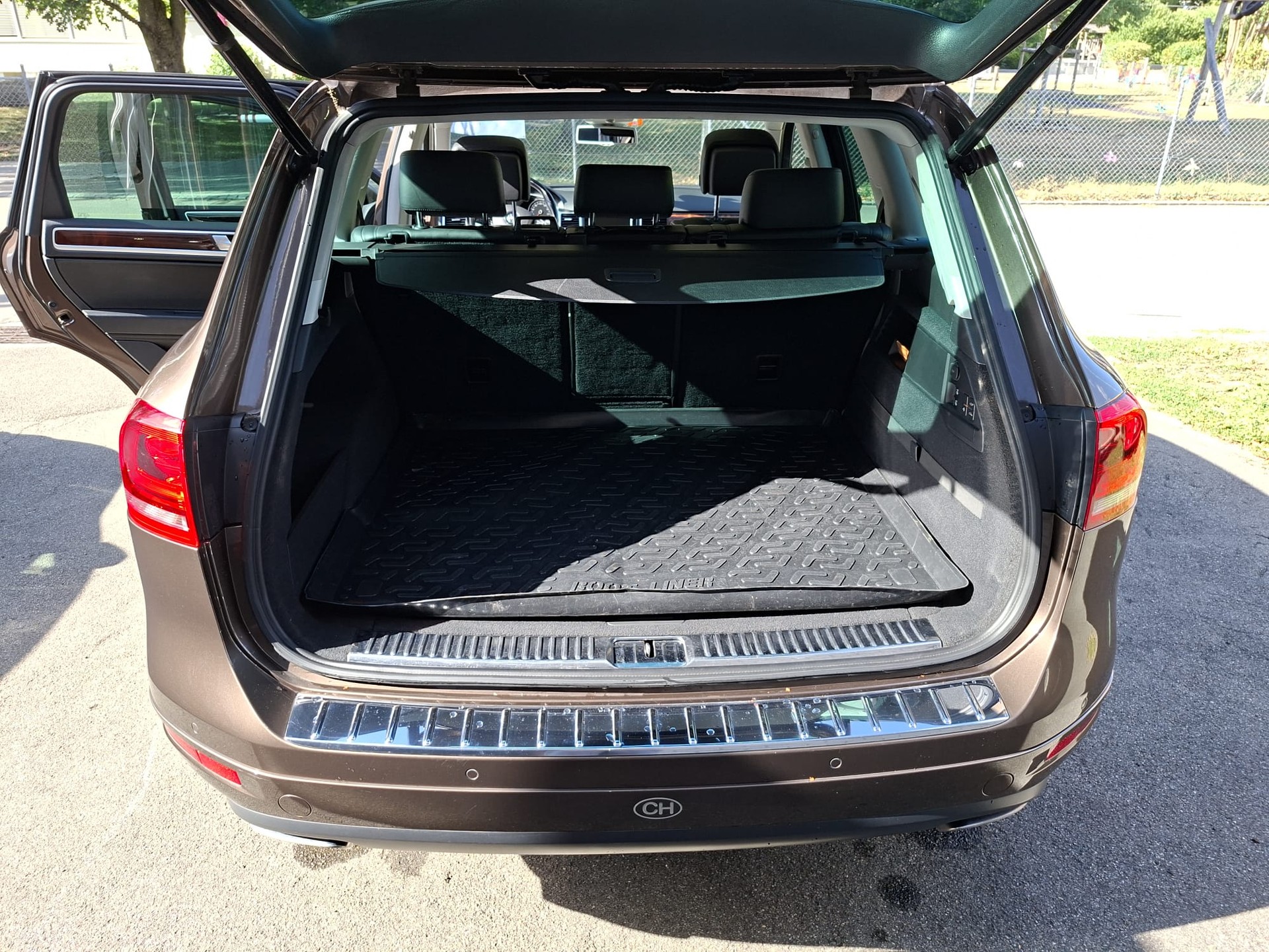 VW Touareg 3.0 TDI BMT Terrain Tech Tiptronic-image-6