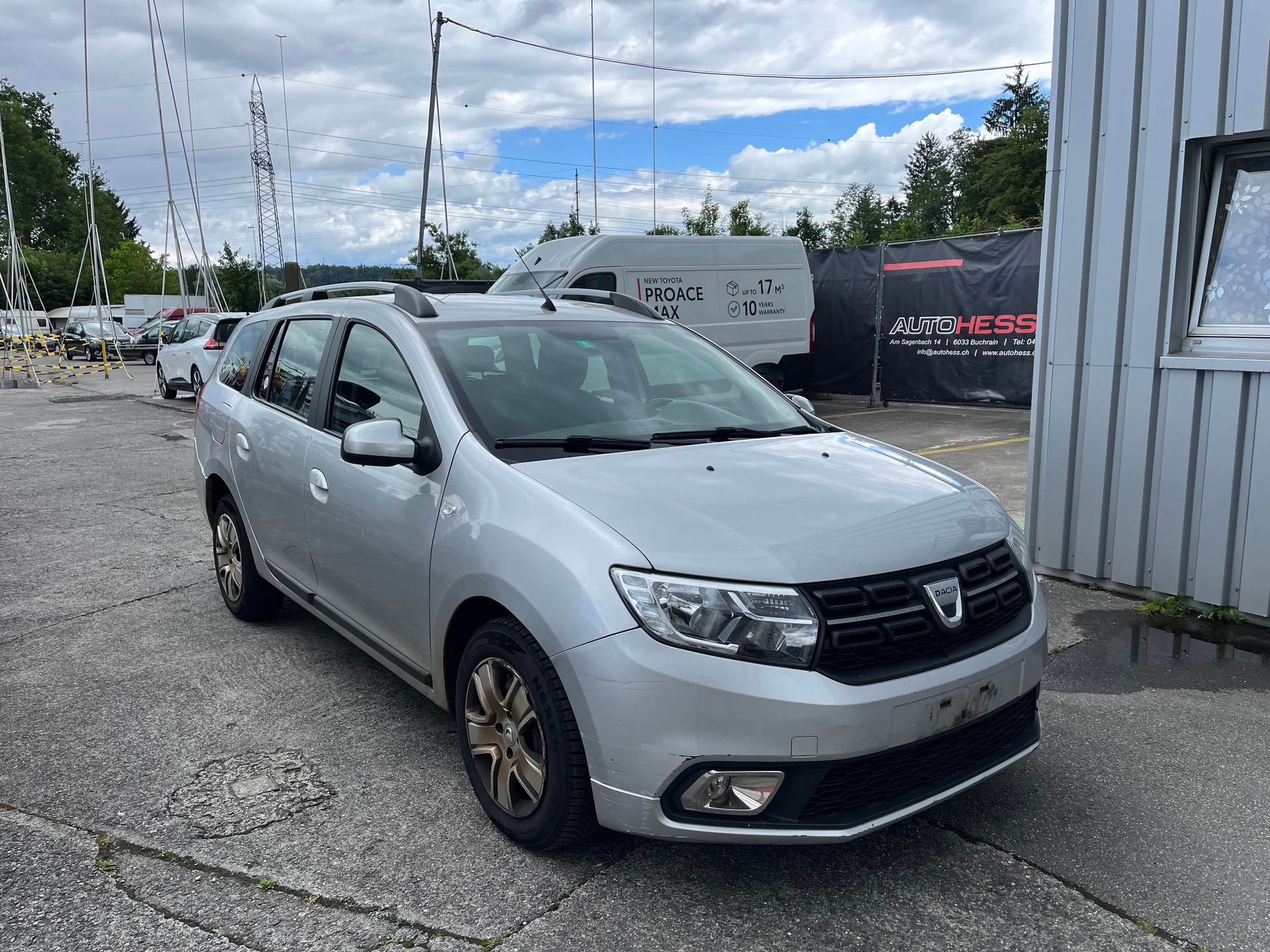 DACIA Logan MCV 1.5dCi Lauréate Automatic-image-1