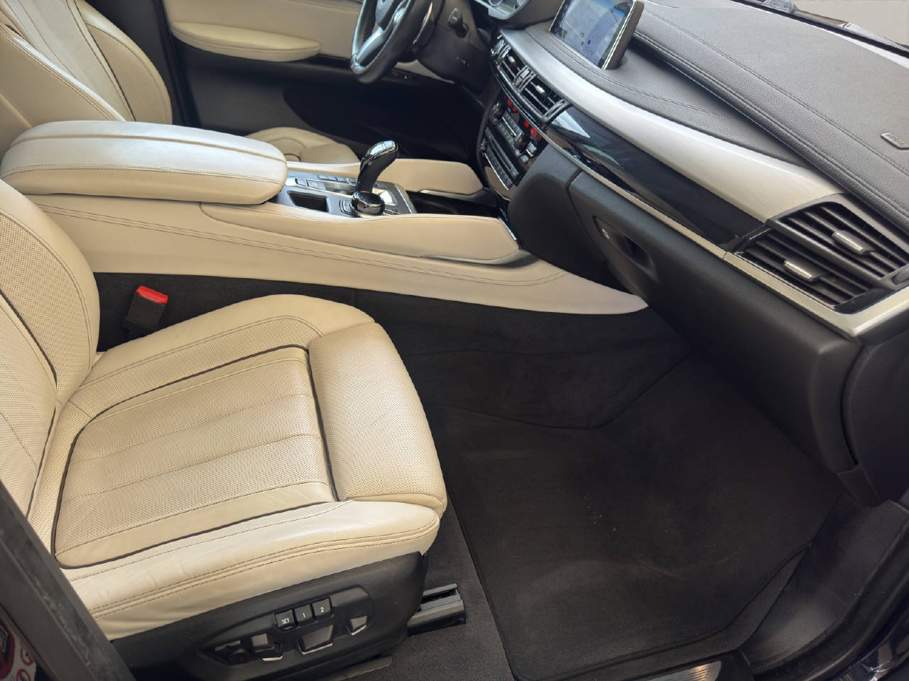 BMW X6 F16 50i xDrive 450PS-image-10