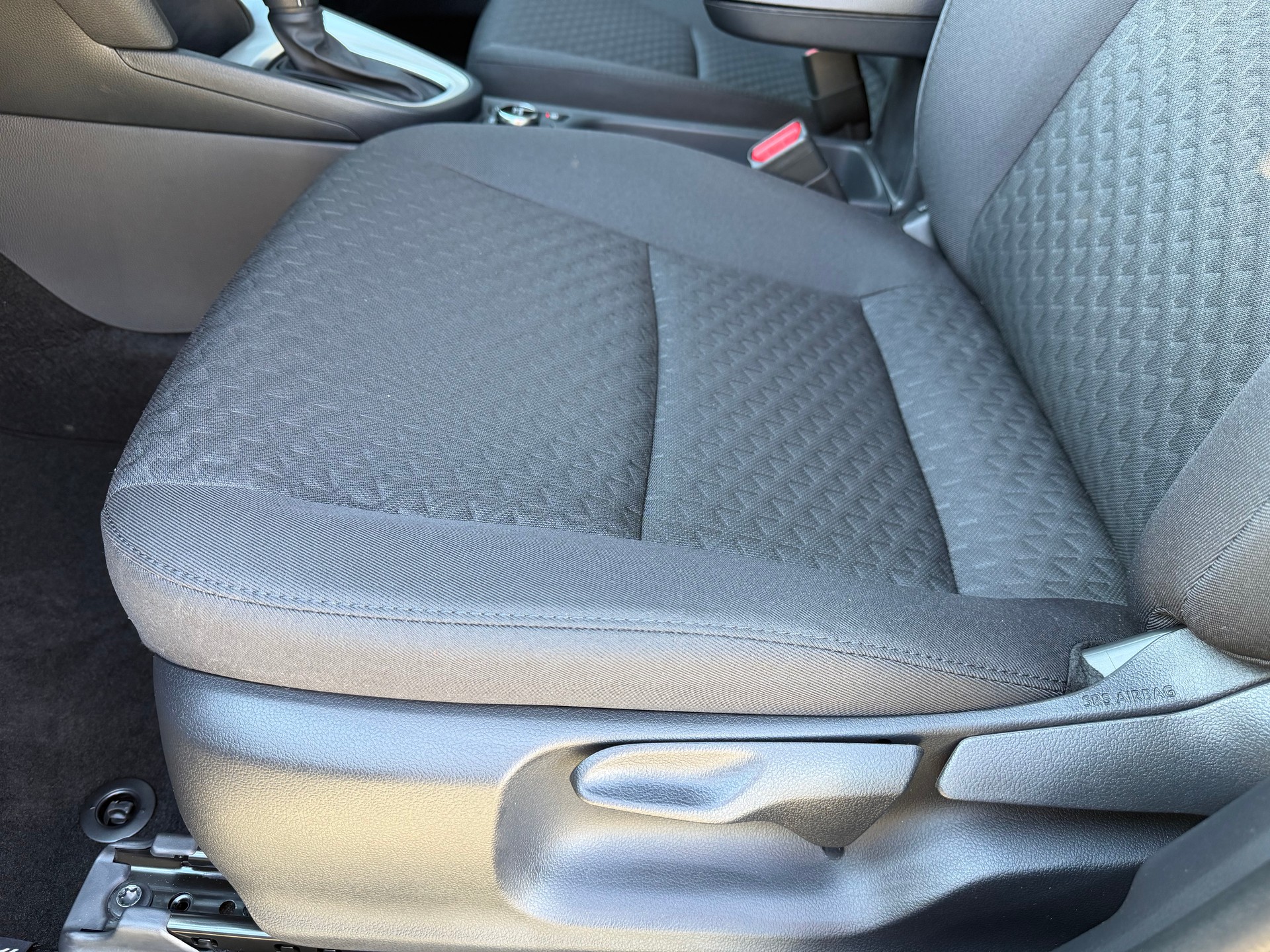 TOYOTA Yaris Cross 1.5 Comfort AWDi e-CVT-image-13