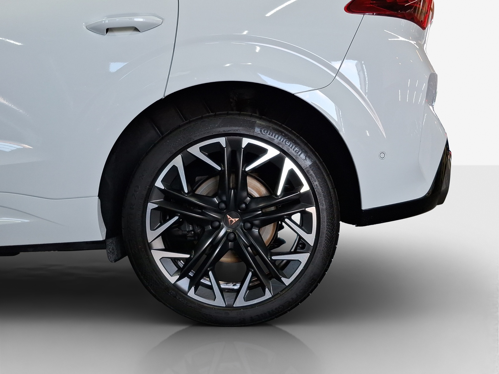 CUPRA Terramar 2.0 TSI DSG 4Drive VZ-image-13
