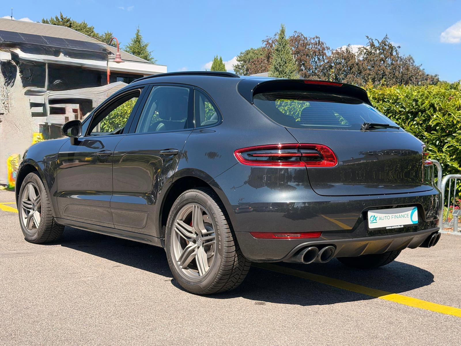 PORSCHE Macan Turbo Performance PDK-image-3
