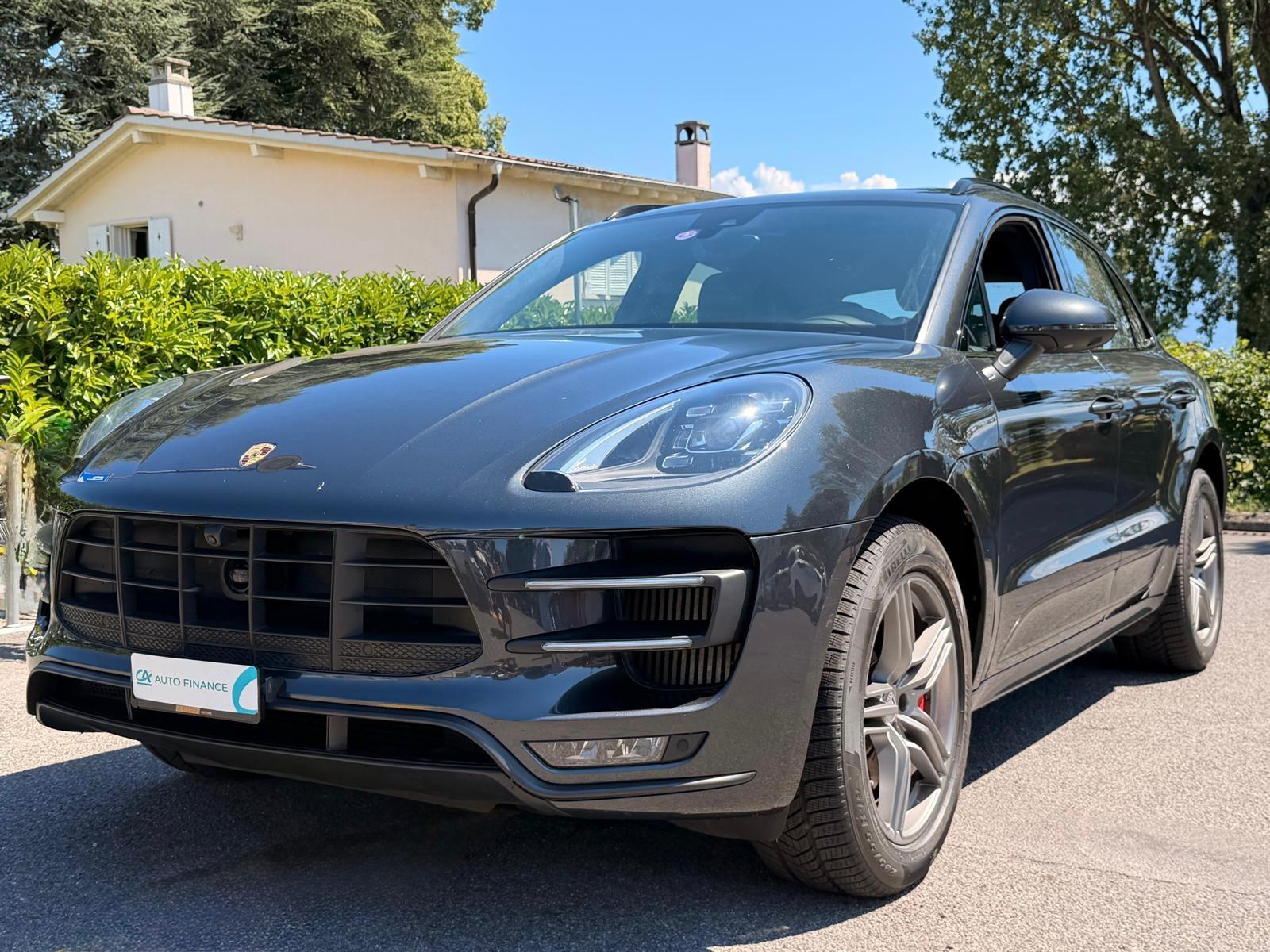 PORSCHE Macan Turbo Performance PDK-image-1