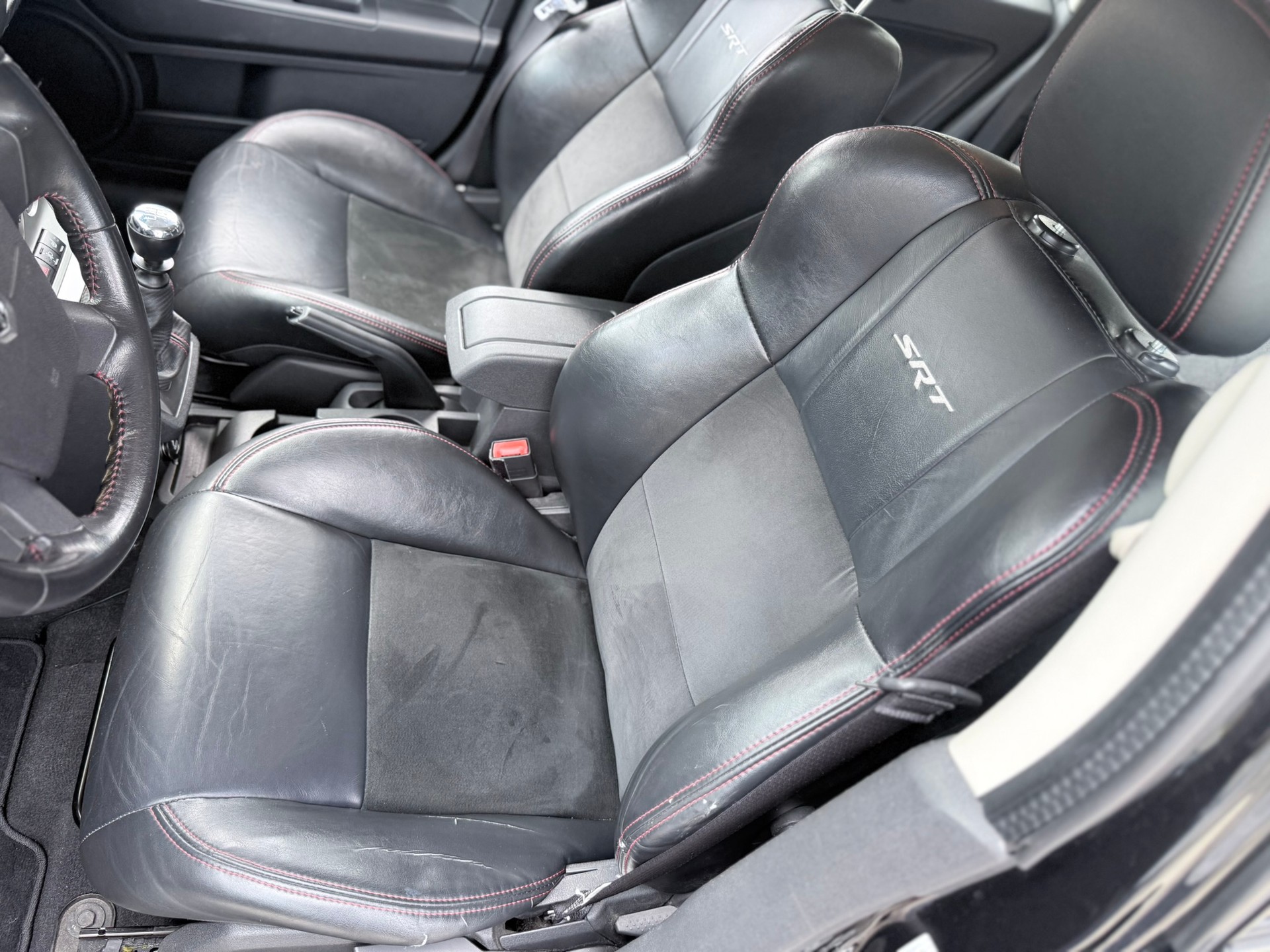 DODGE Caliber 2.4 SRT4-image-15