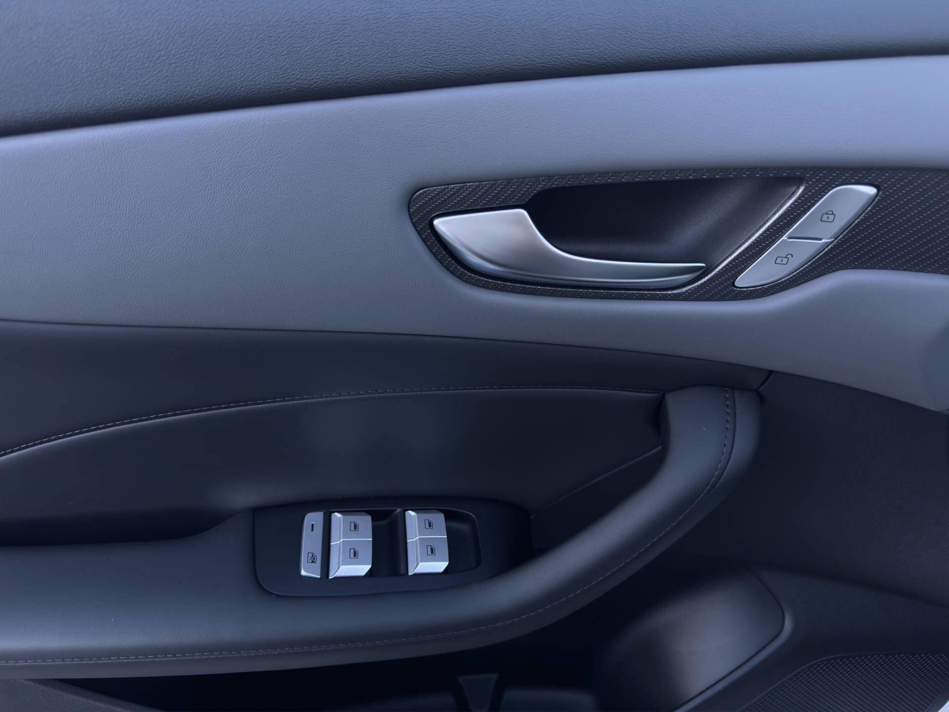 MG S5-image-8