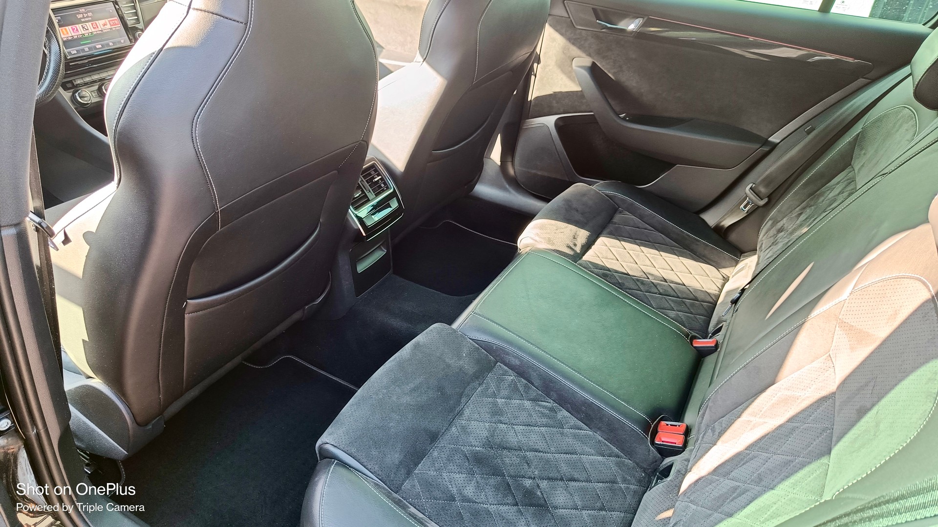 SKODA 2.0 TSI 280 SportLine 4x4 DSG-image-5