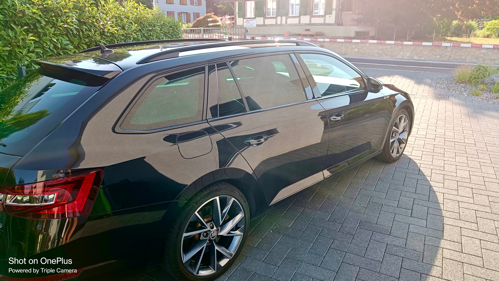 SKODA 2.0 TSI 280 SportLine 4x4 DSG-image-3