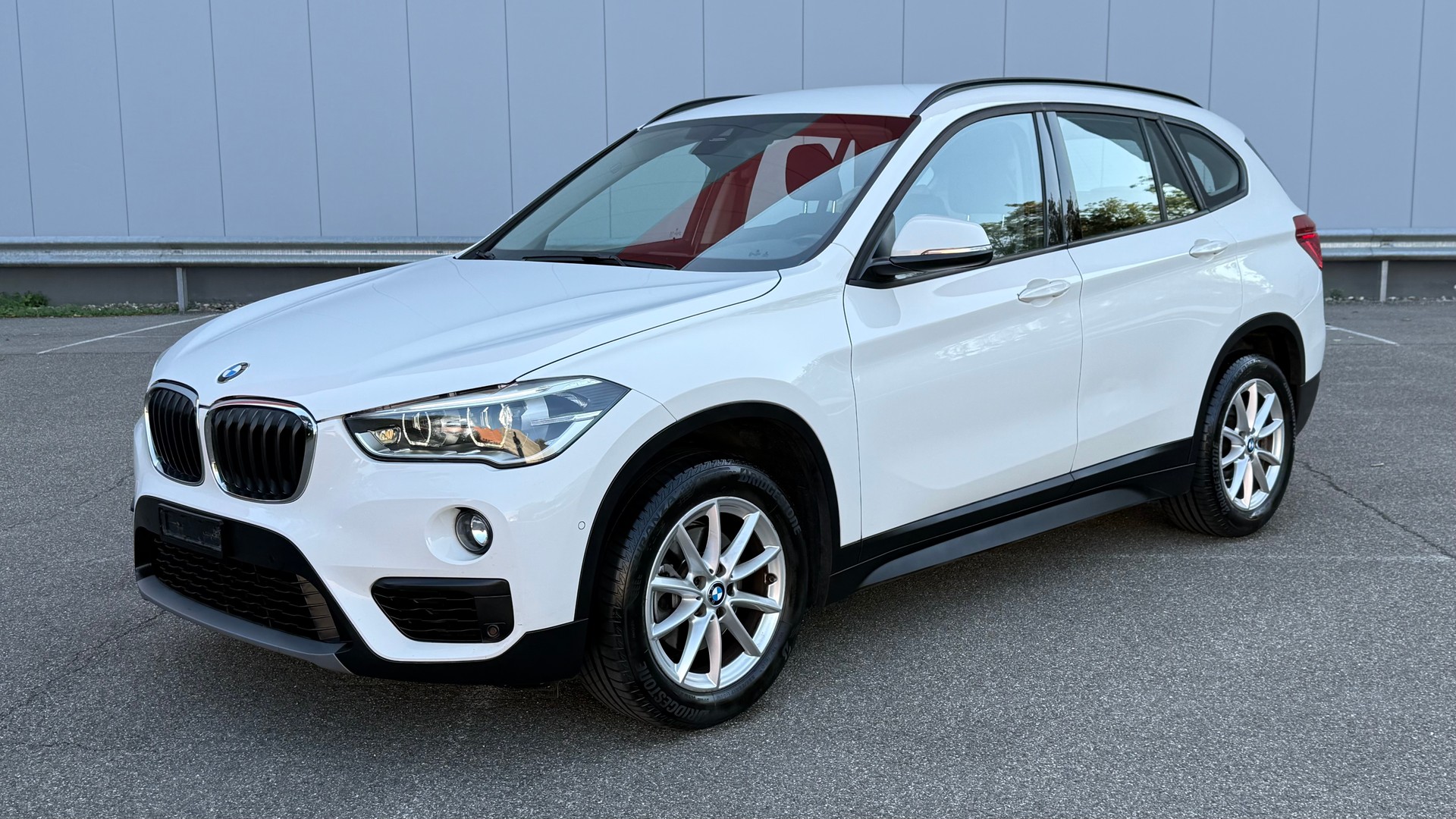 BMW X1 sDrive 18i Steptronic DSK-image-1