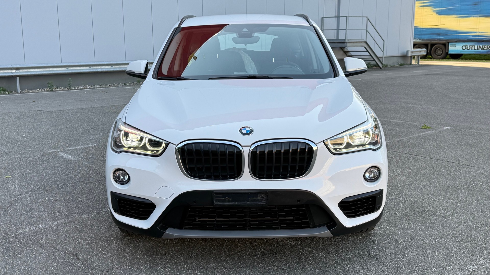 BMW X1 sDrive 18i Steptronic DSK-image-0