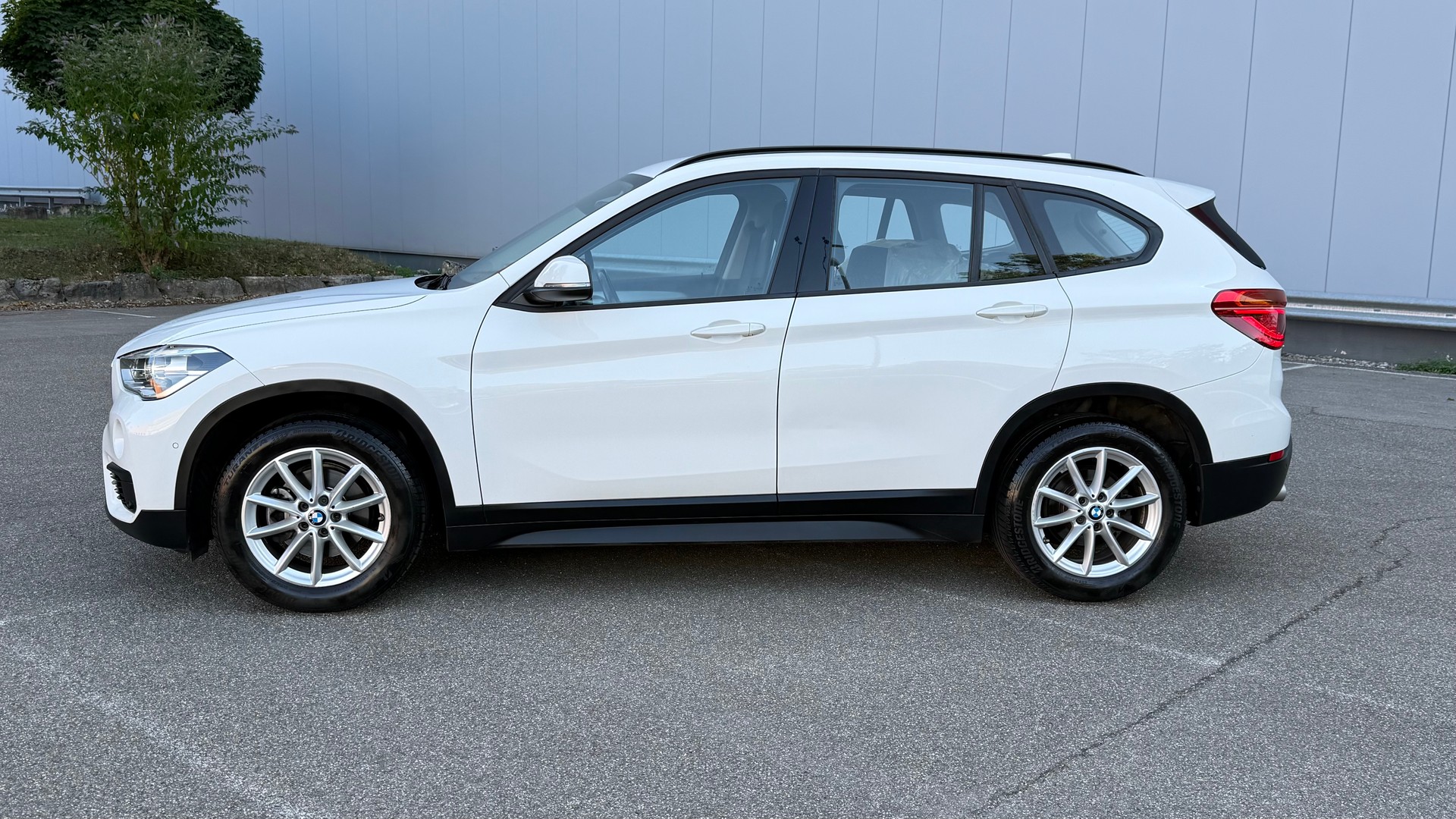 BMW X1 sDrive 18i Steptronic DSK-image-5