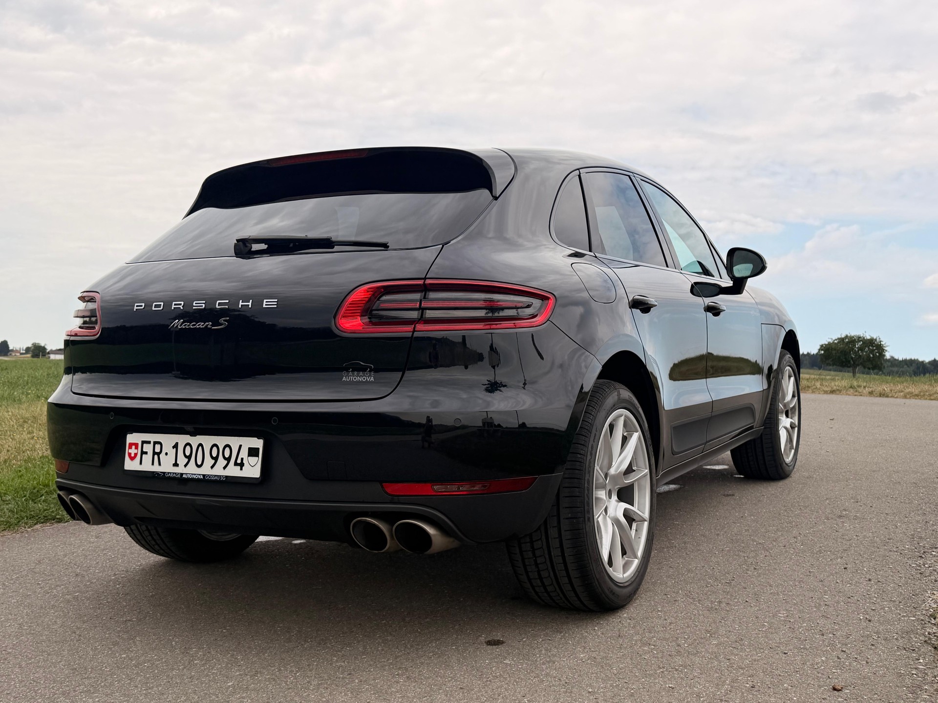 PORSCHE 3.0 V6 S-image-3