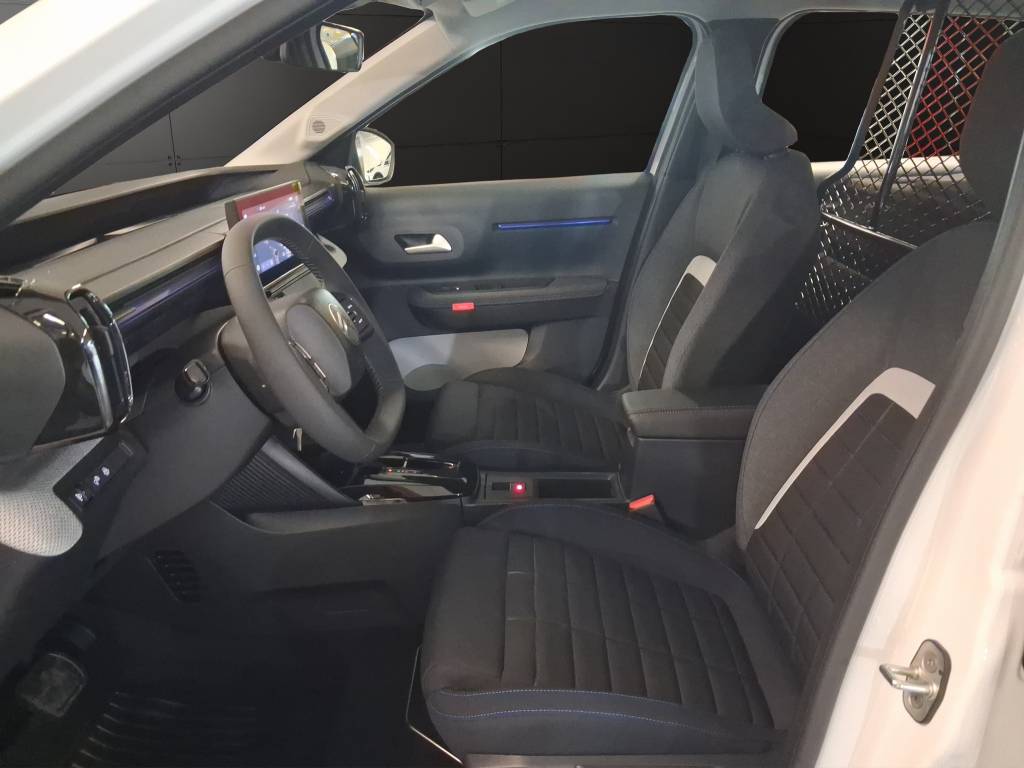CITROEN e-C3 44kWh Van-image-7