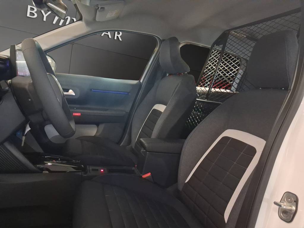 CITROEN e-C3 44kWh Van-image-9