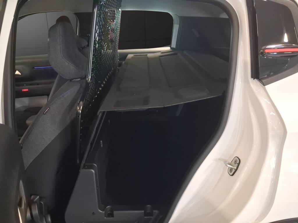 CITROEN e-C3 44kWh Van-image-8