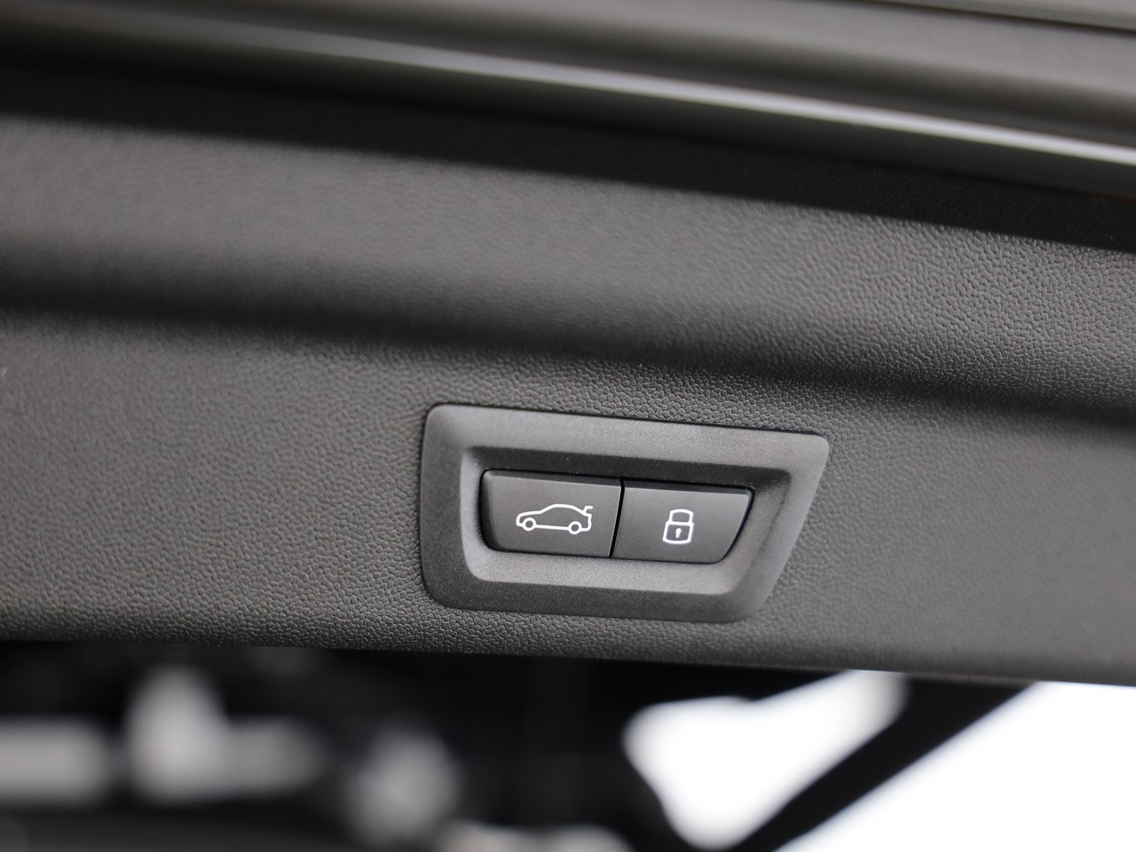 MINI Countryman SE ALL 4-image-10