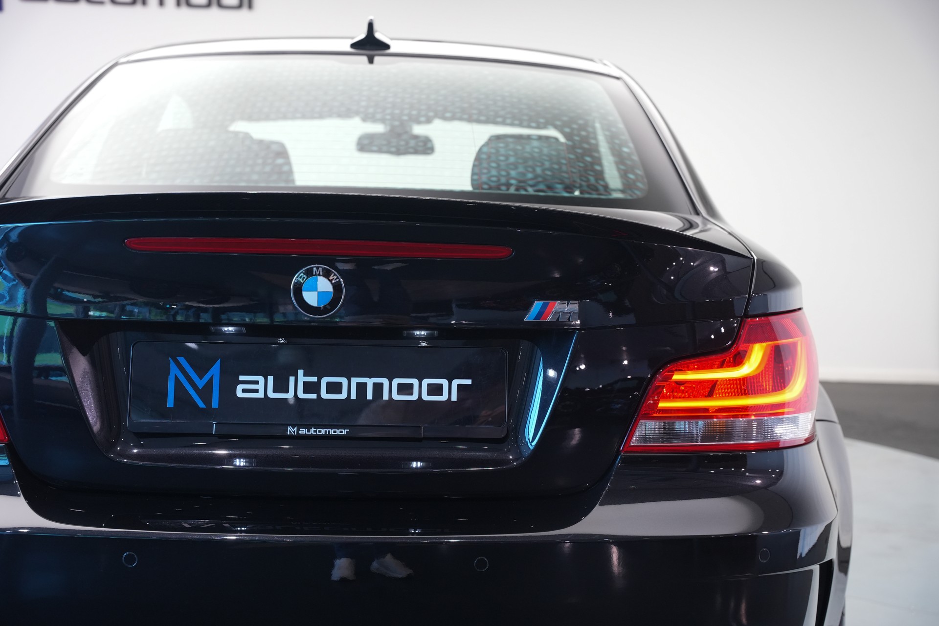 BMW 1er M Coupé *CH-Fahrzeug* *Eisenmann Abgasanlage*-image-31