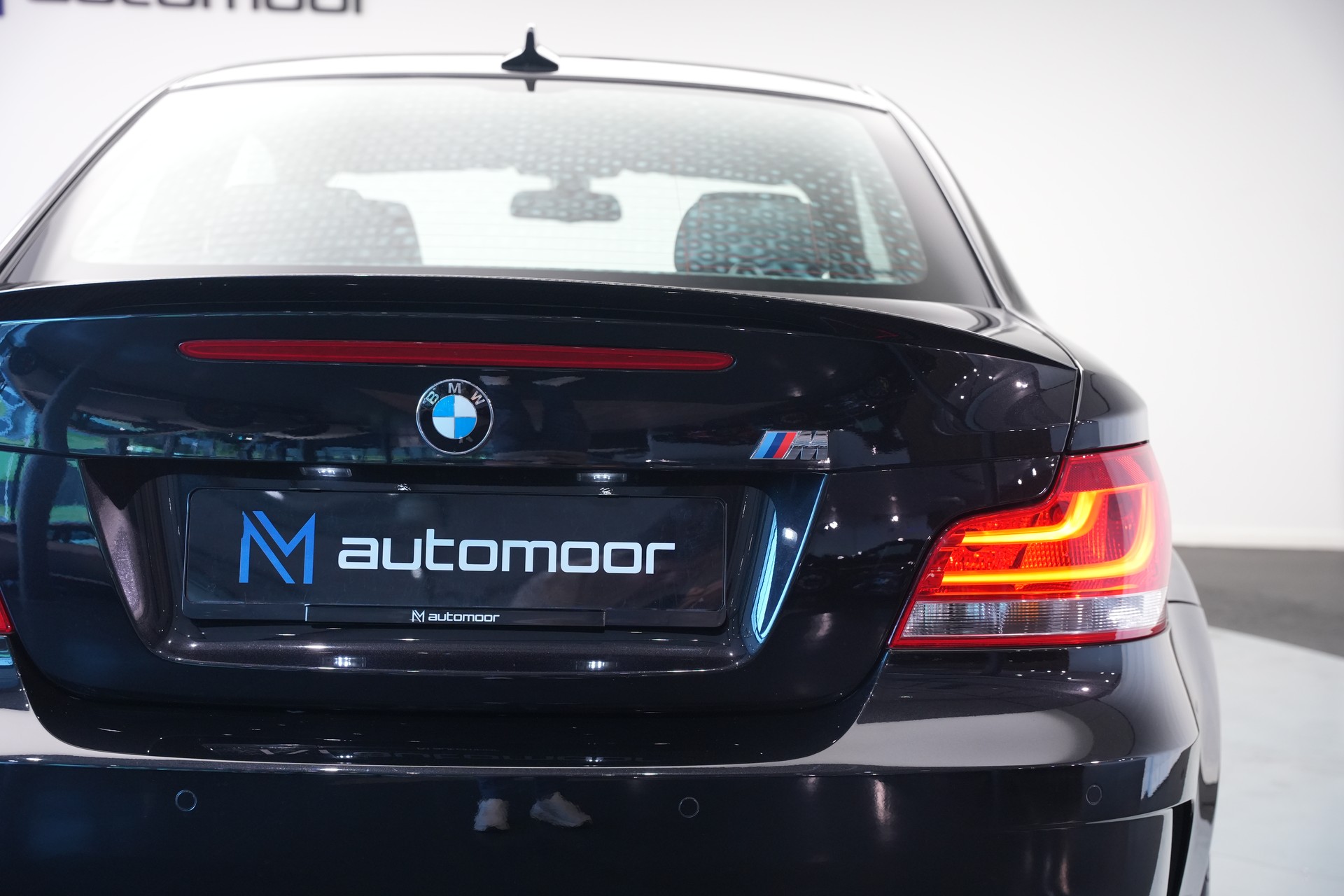 BMW 1er M Coupé *CH-Fahrzeug* *Eisenmann Abgasanlage*-image-31