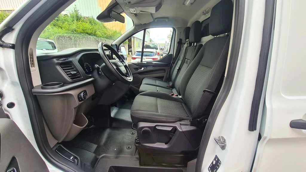 FORD Transit Custom Van 340 L2H1 Trend A ** 130 PS ** 3-Plätzer ** Sortimo ** Anh-Kupplung, 2800kg ** Dachträger ** Modell 2023 **-image-17
