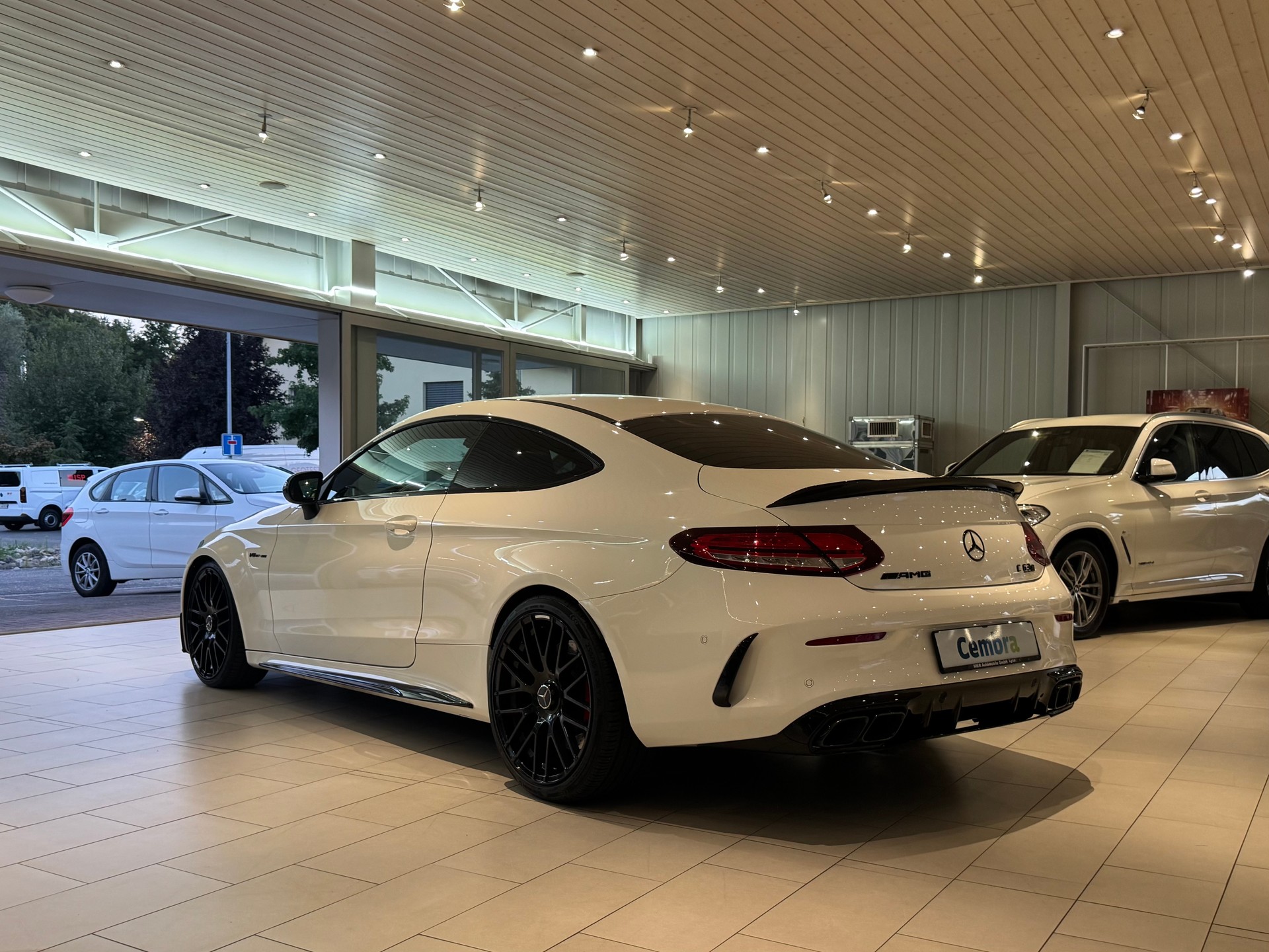 MERCEDES-BENZ C 63 S AMG 9G-tronic-image-1
