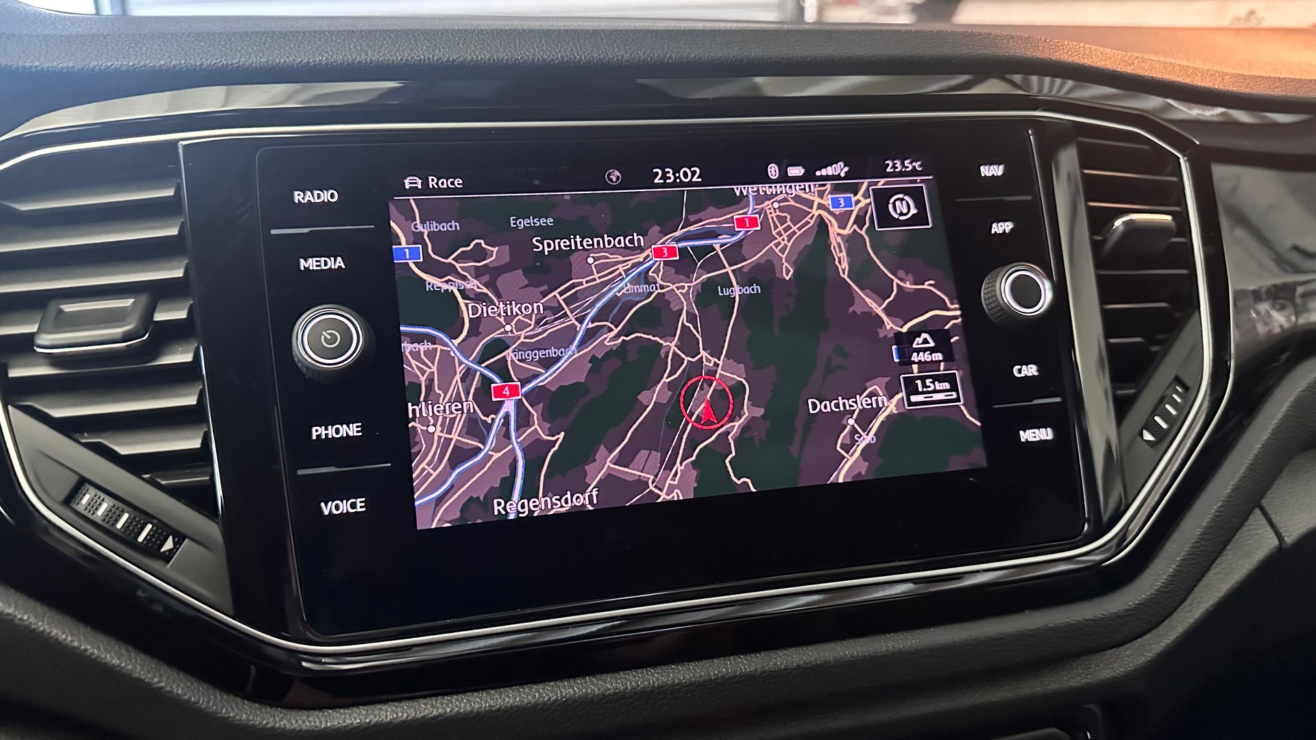 VW T-Roc 2.0 TSI R DSG 4motion-image-15