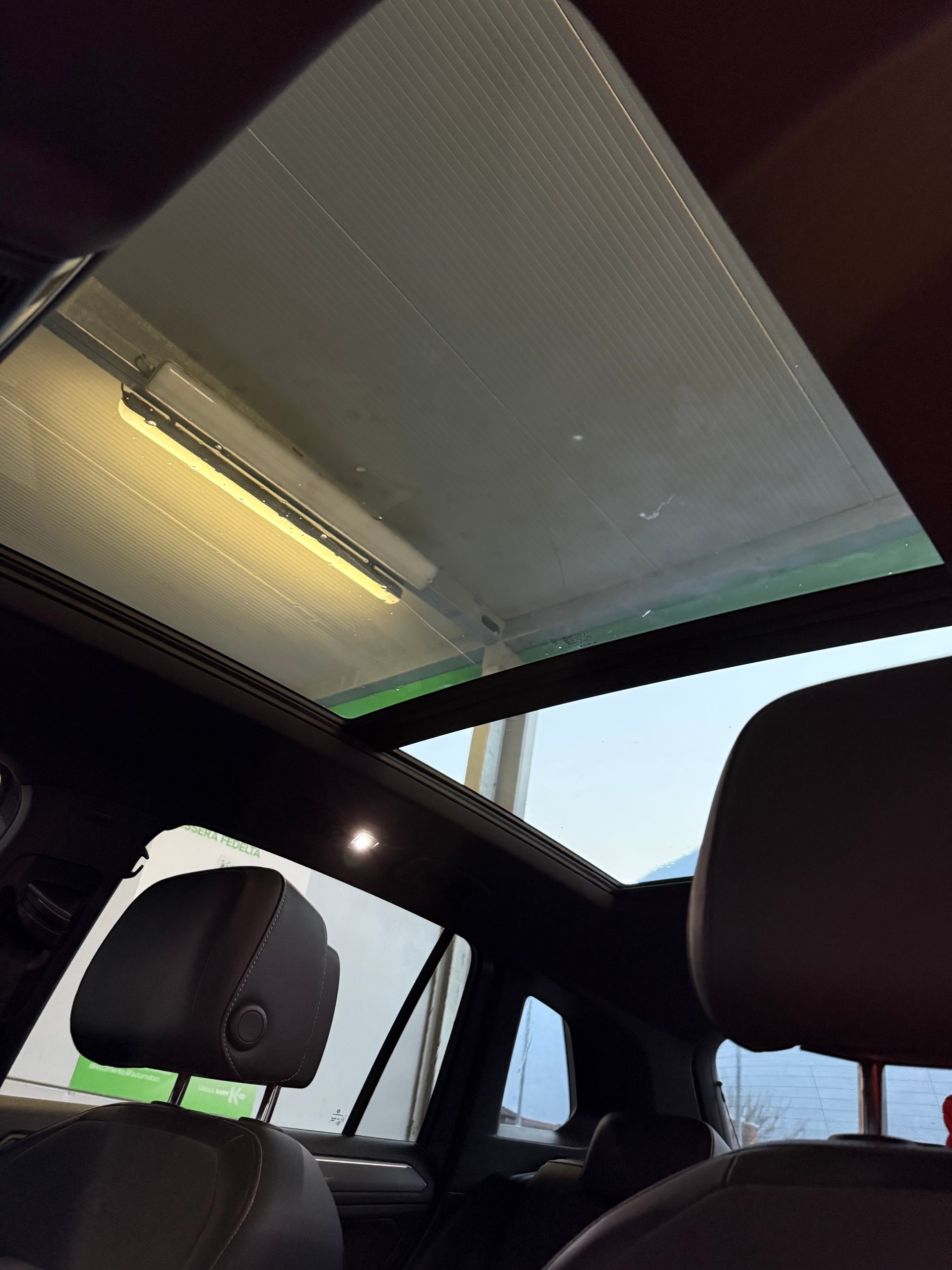 VW 2.0 TSI Highline DSG-image-4
