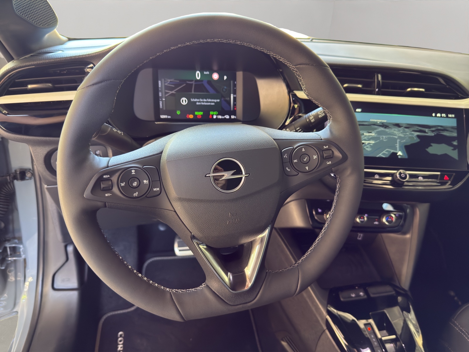 OPEL Corsa F GS Electric-image-14