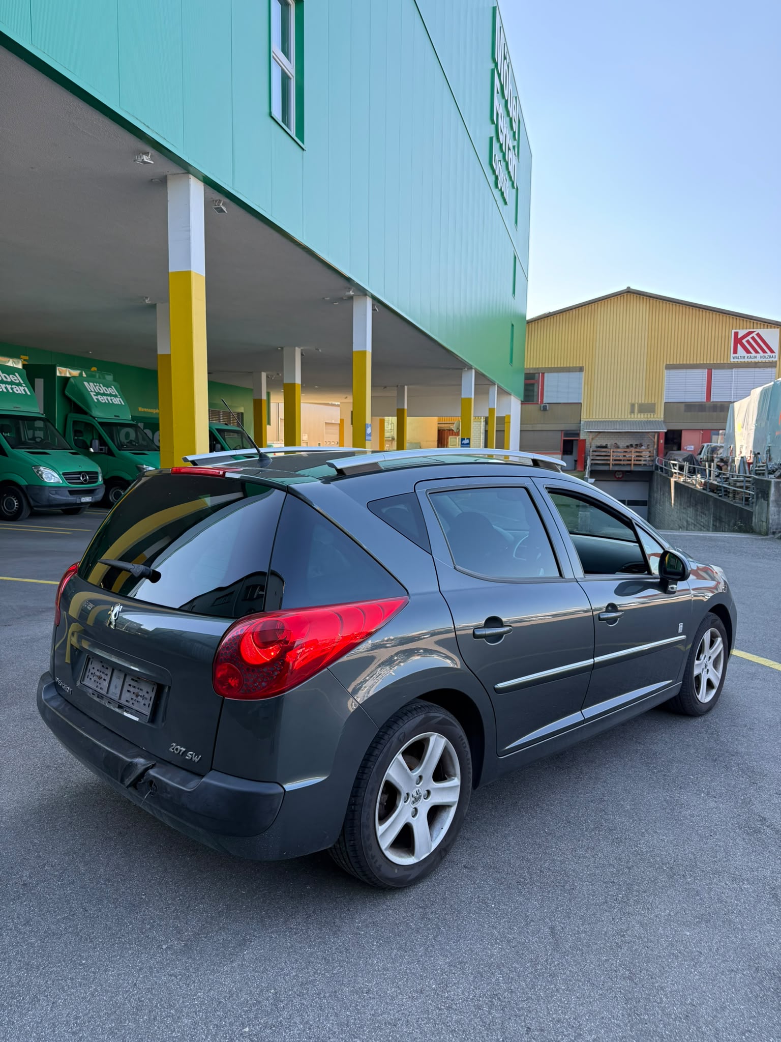 PEUGEOT 207 SW 1.6 16V Active-image-6