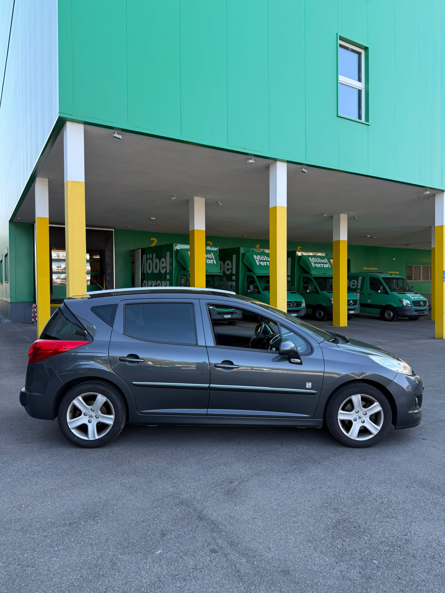 PEUGEOT 207 SW 1.6 16V Active-image-7
