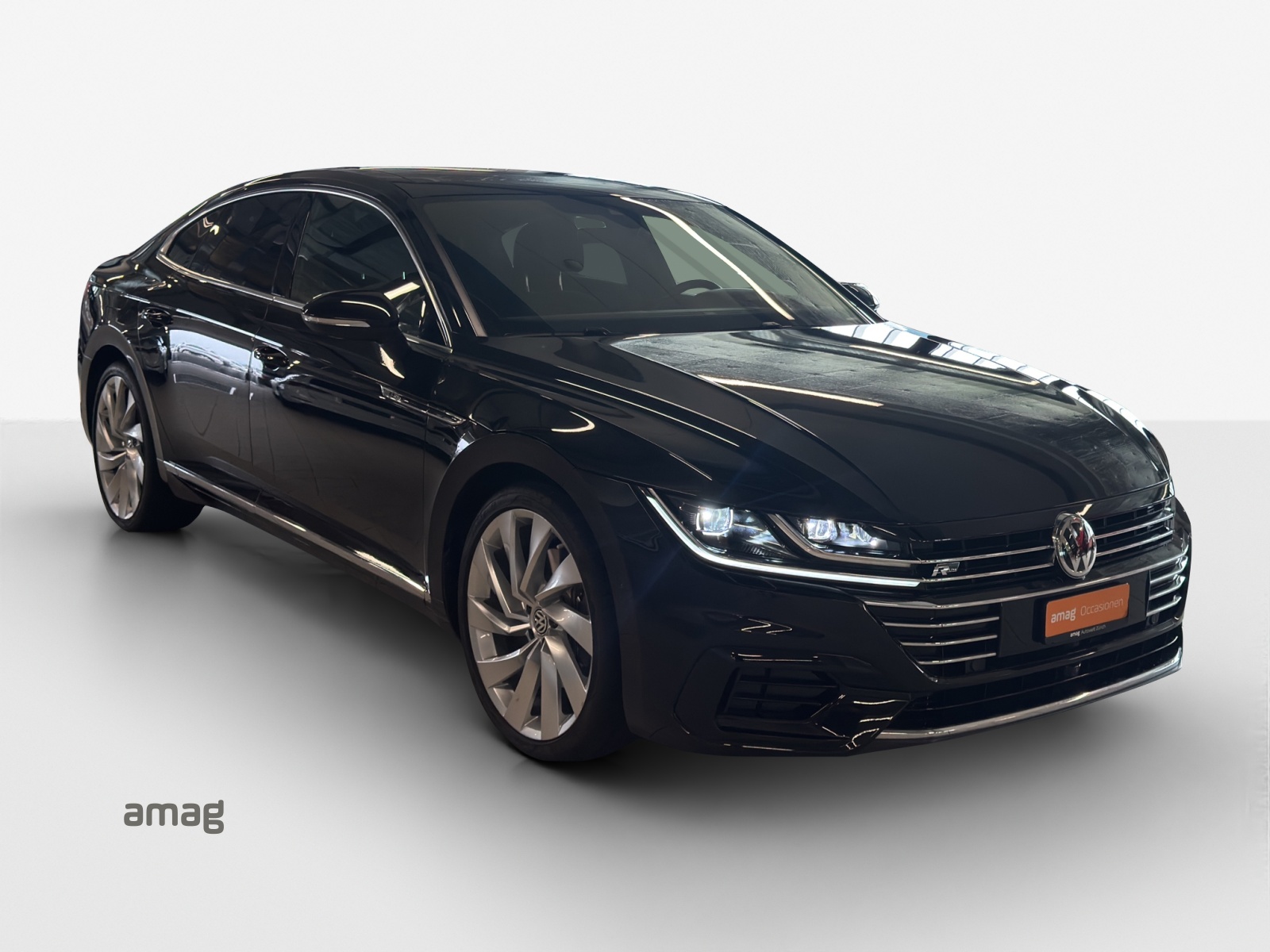 VW Arteon 2.0 TSI BMT R-Line 4Motion DSG-image-5