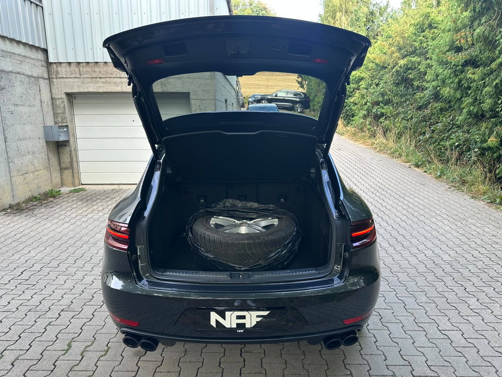 PORSCHE Macan GTS PDK-image-15