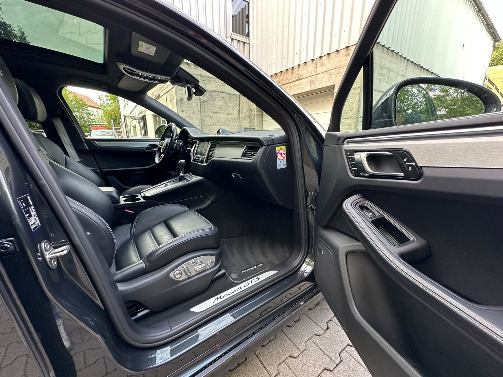 PORSCHE Macan GTS PDK-image-18