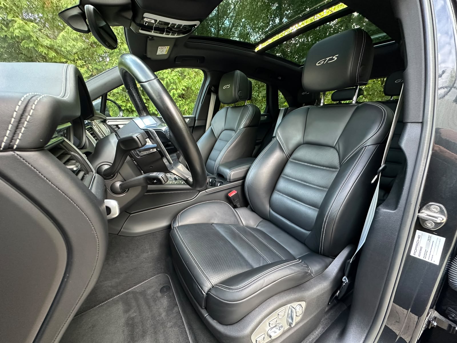 PORSCHE Macan GTS PDK-image-12