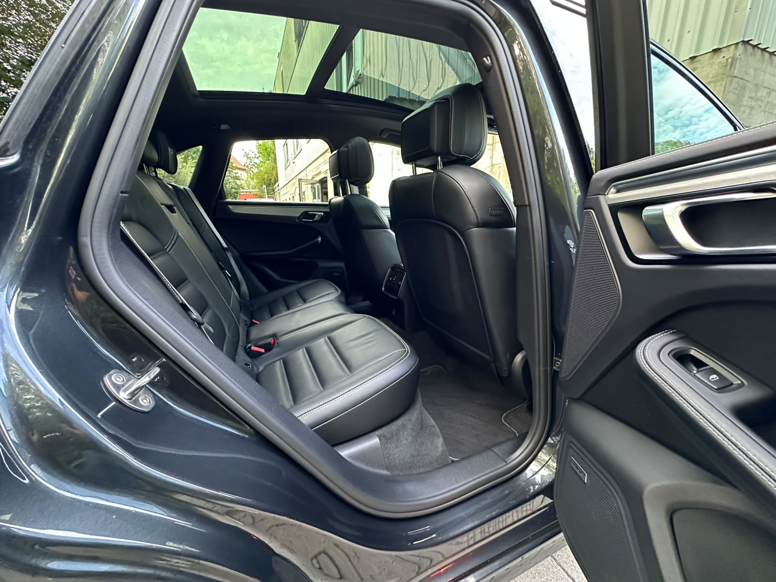 PORSCHE Macan GTS PDK-image-17