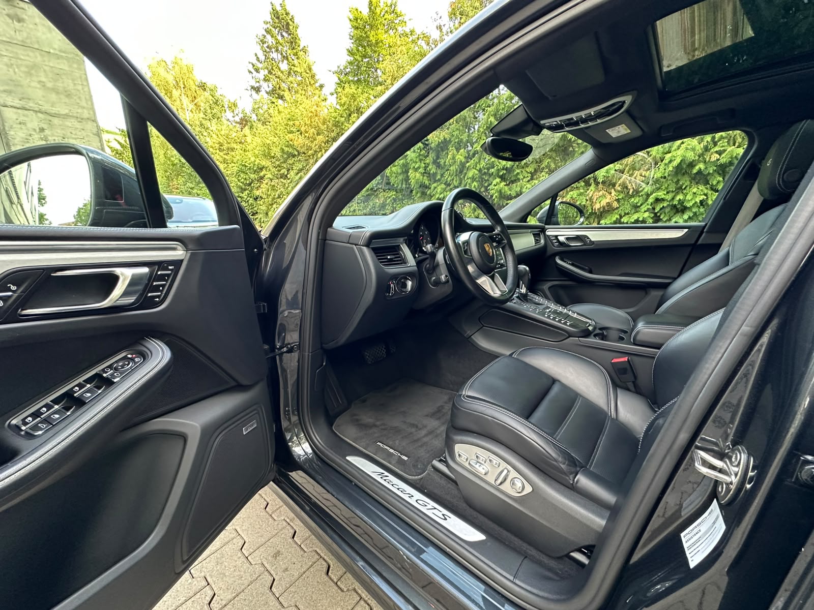 PORSCHE Macan GTS PDK-image-9