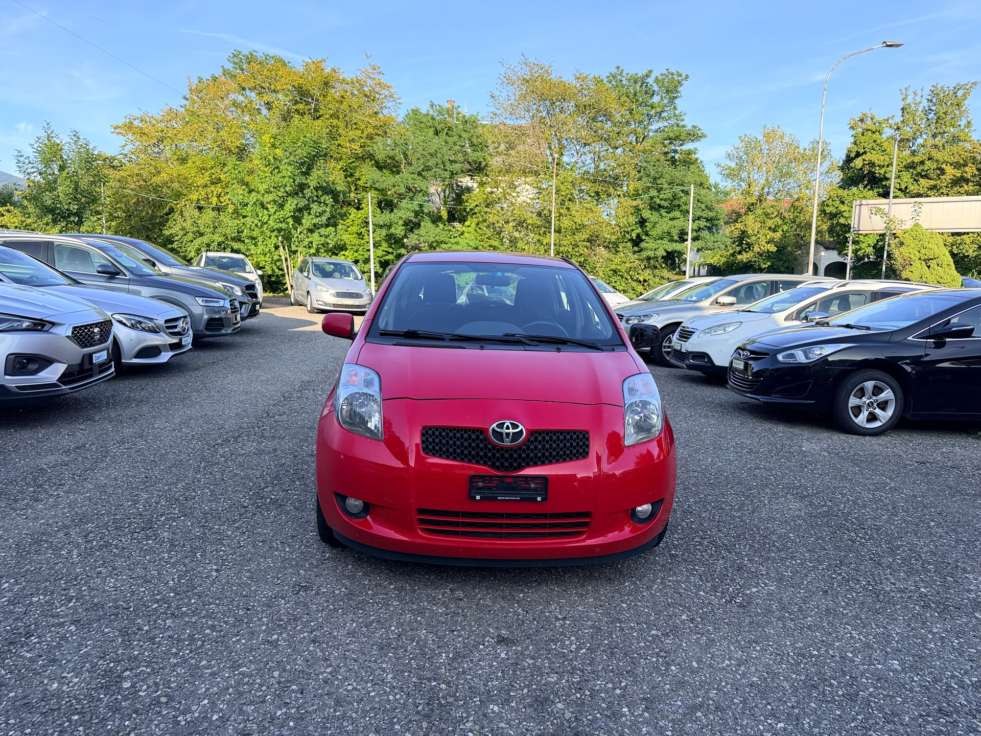 TOYOTA Yaris 1.3 Linea Sol-image-2