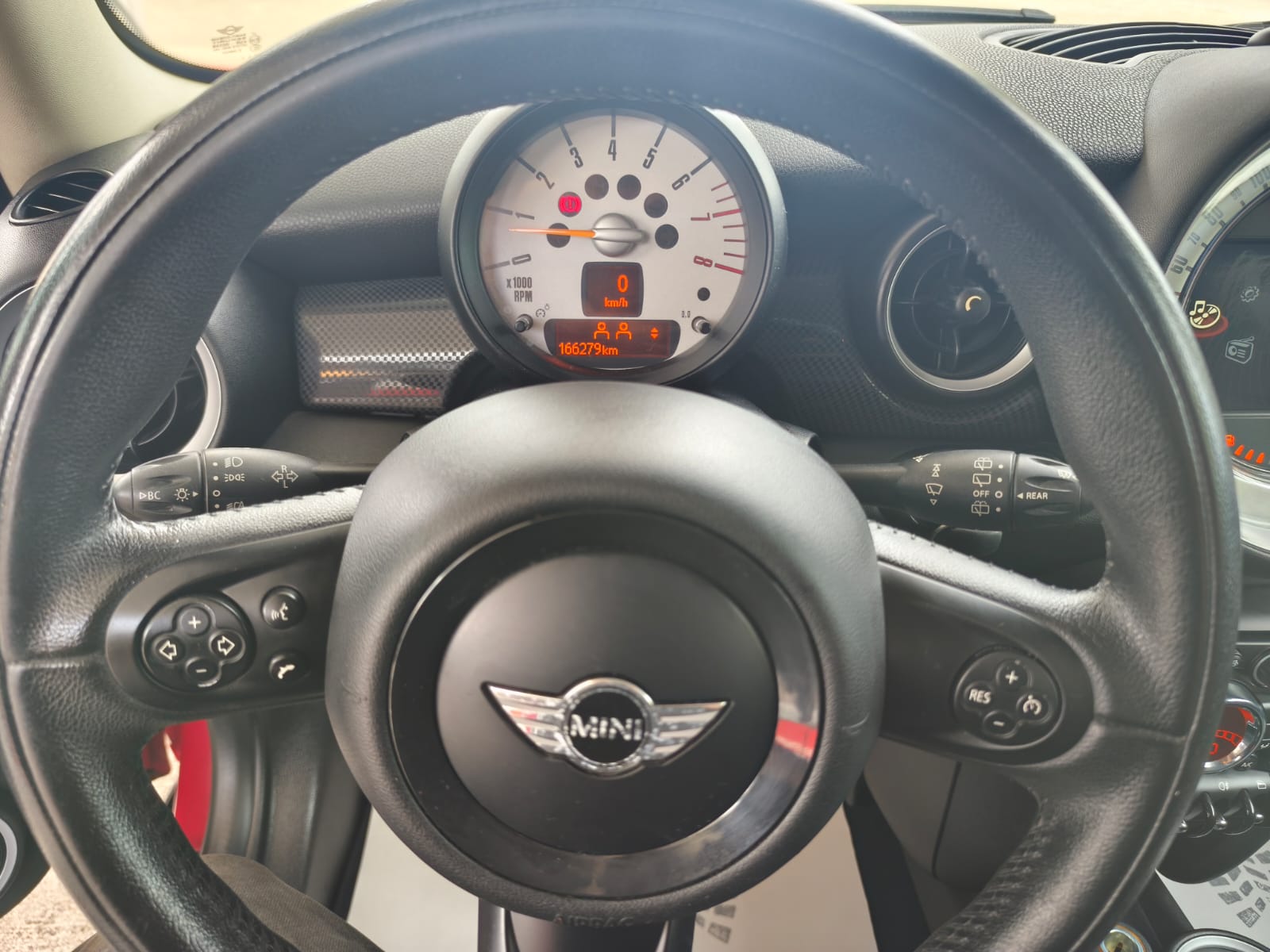 MINI Cooper S-image-8