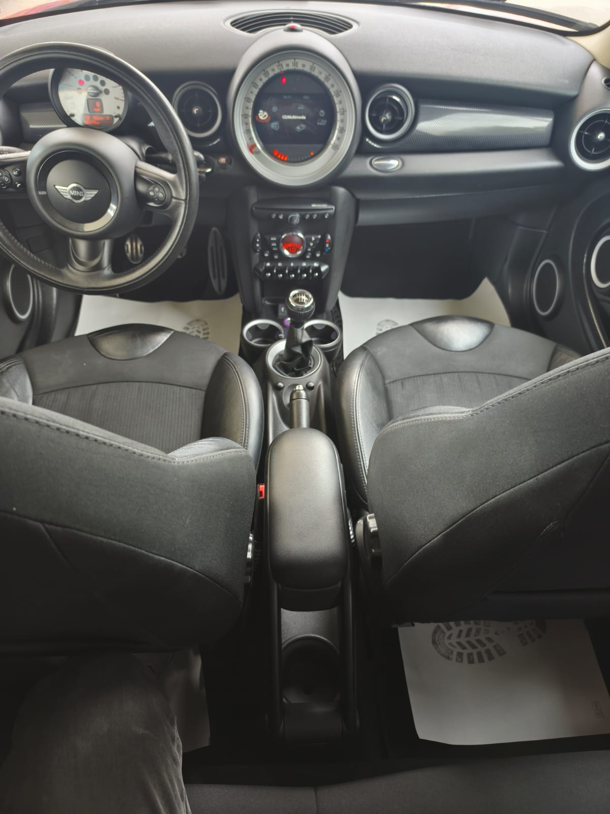 MINI Cooper S-image-15