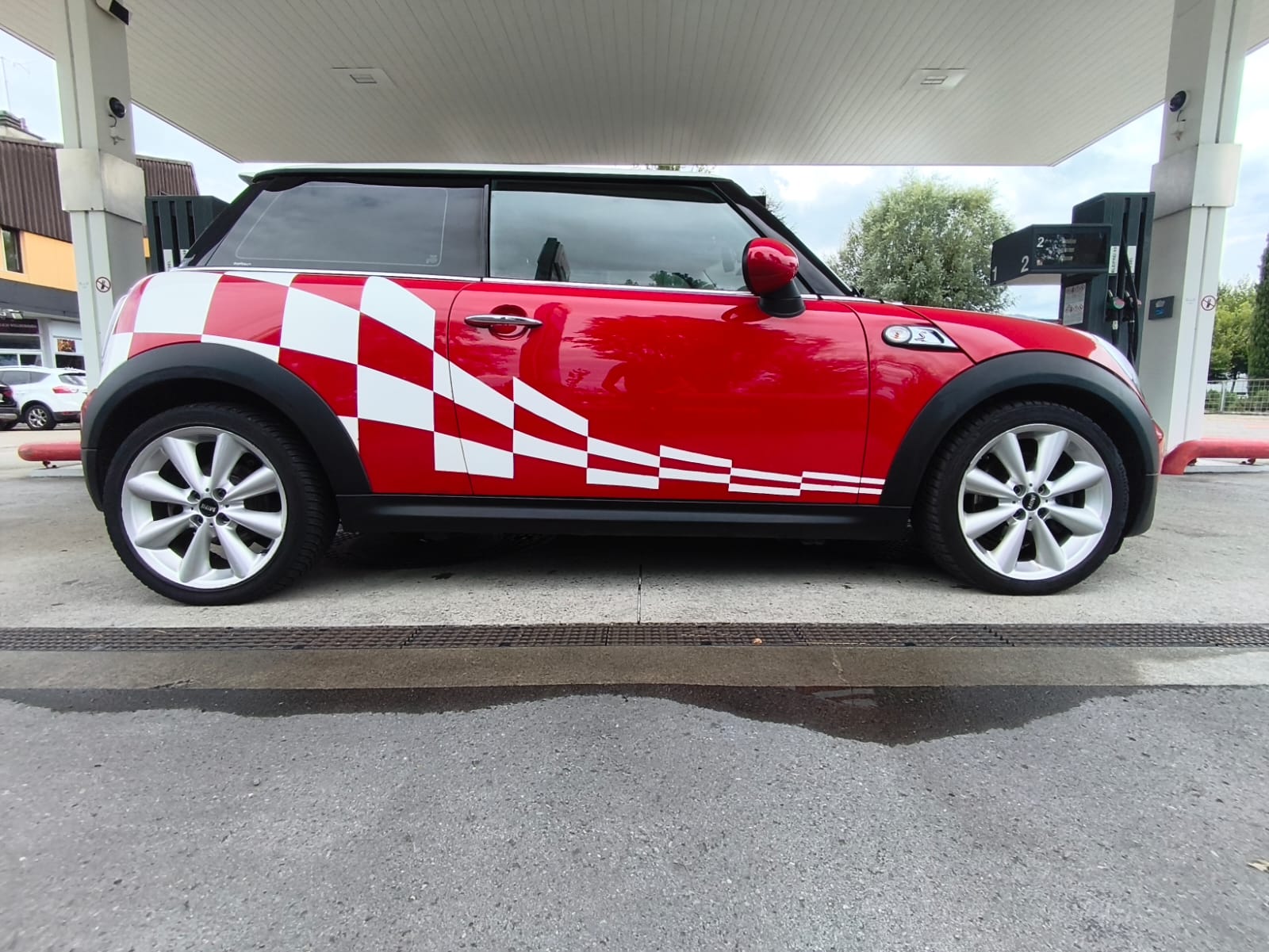 MINI Cooper S-image-3