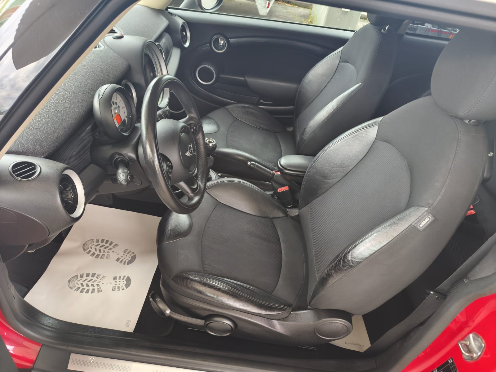 MINI Cooper S-image-20