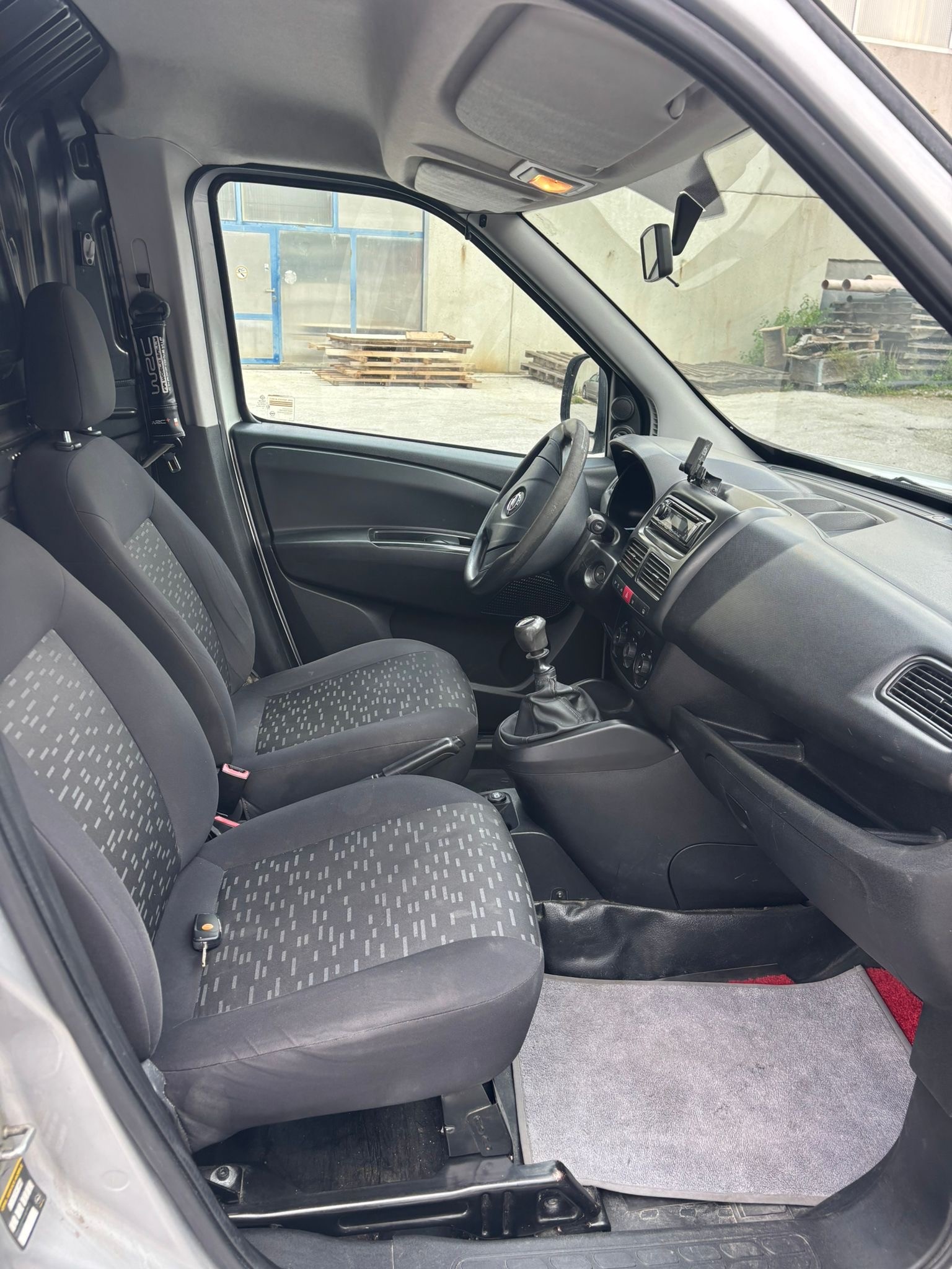 OPEL Combo 1.4i 2.2 L1H1-image-8
