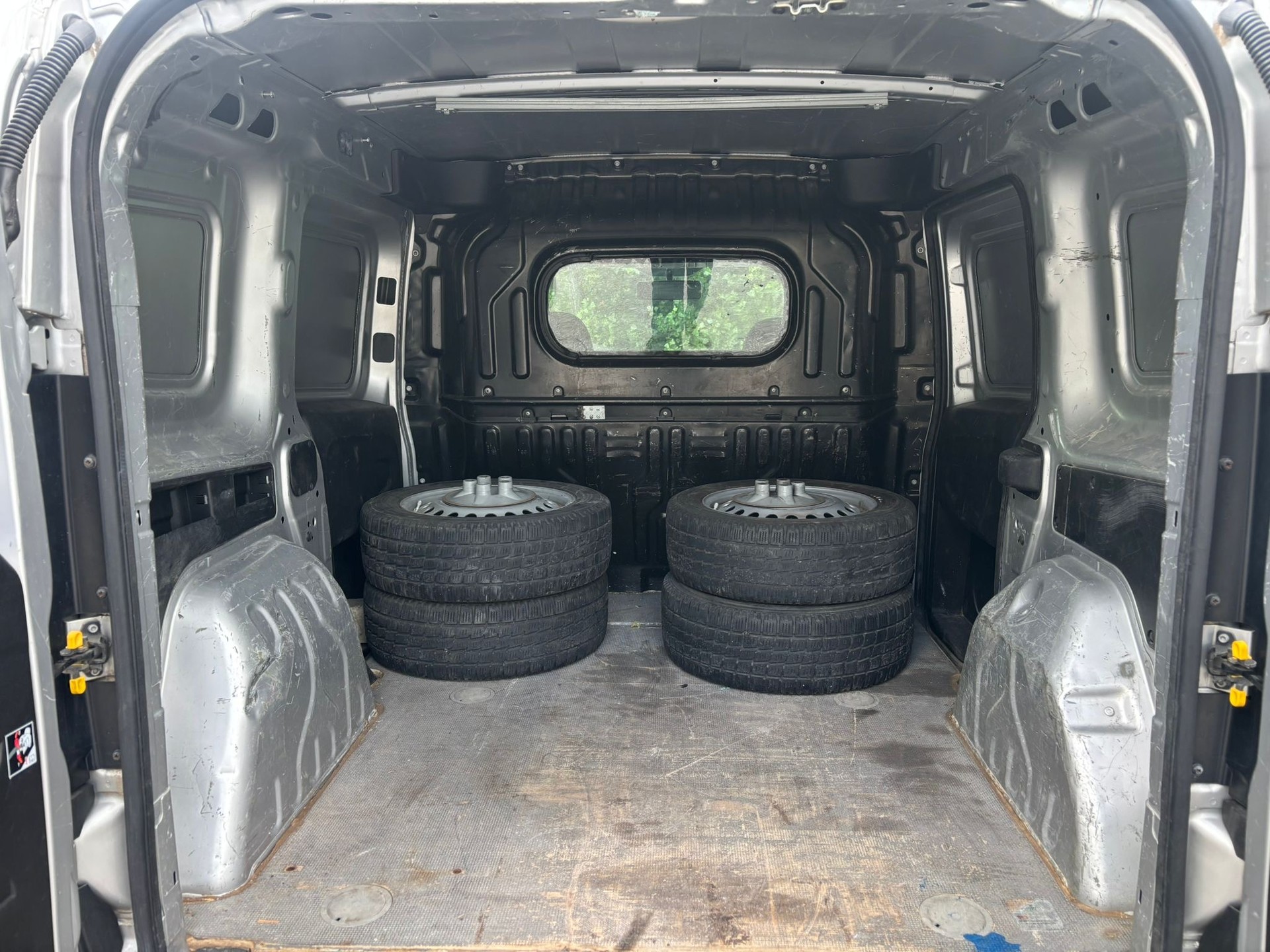 OPEL Combo 1.4i 2.2 L1H1-image-7