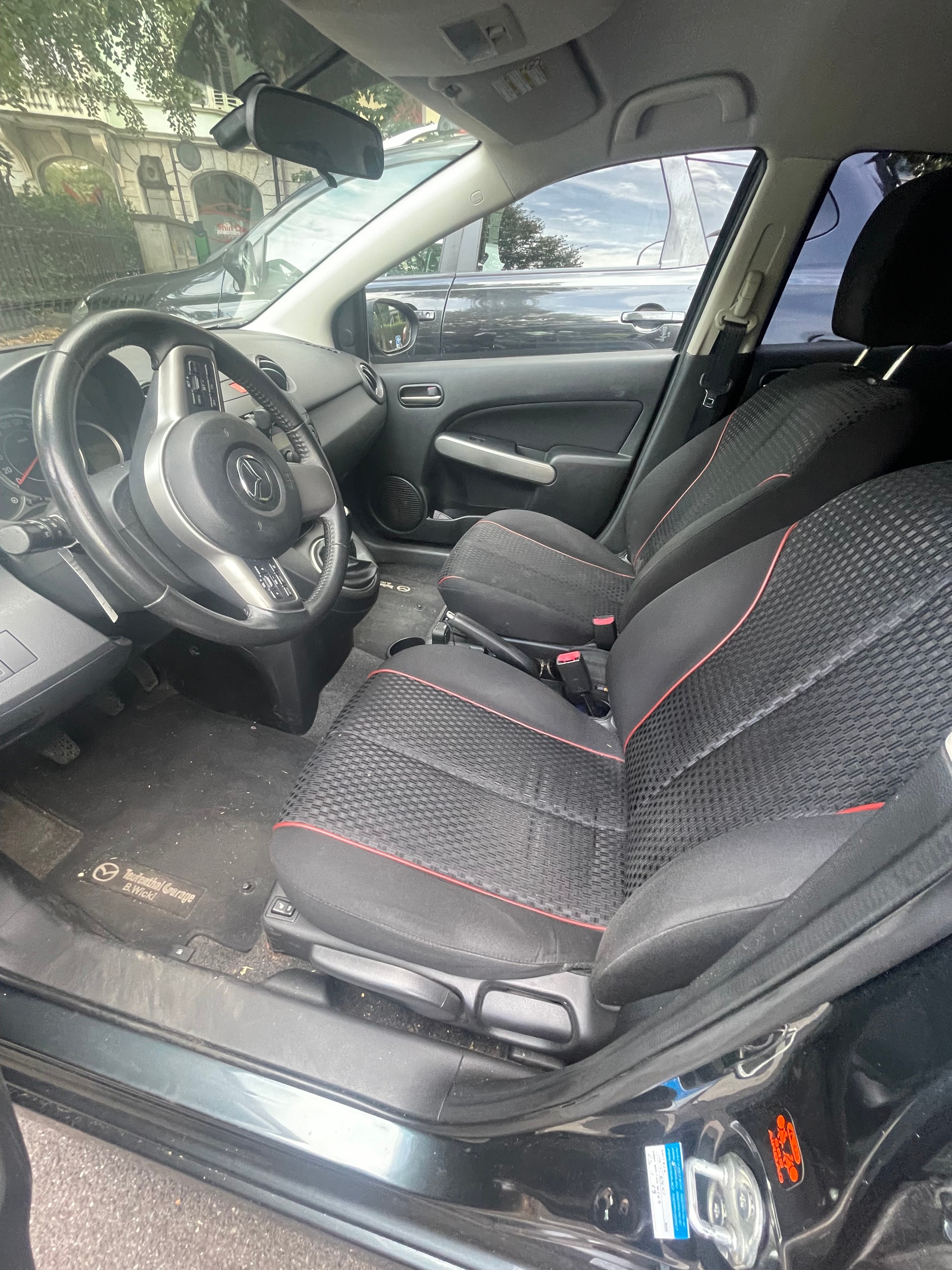 MAZDA 1.5 MZR Sport-image-4