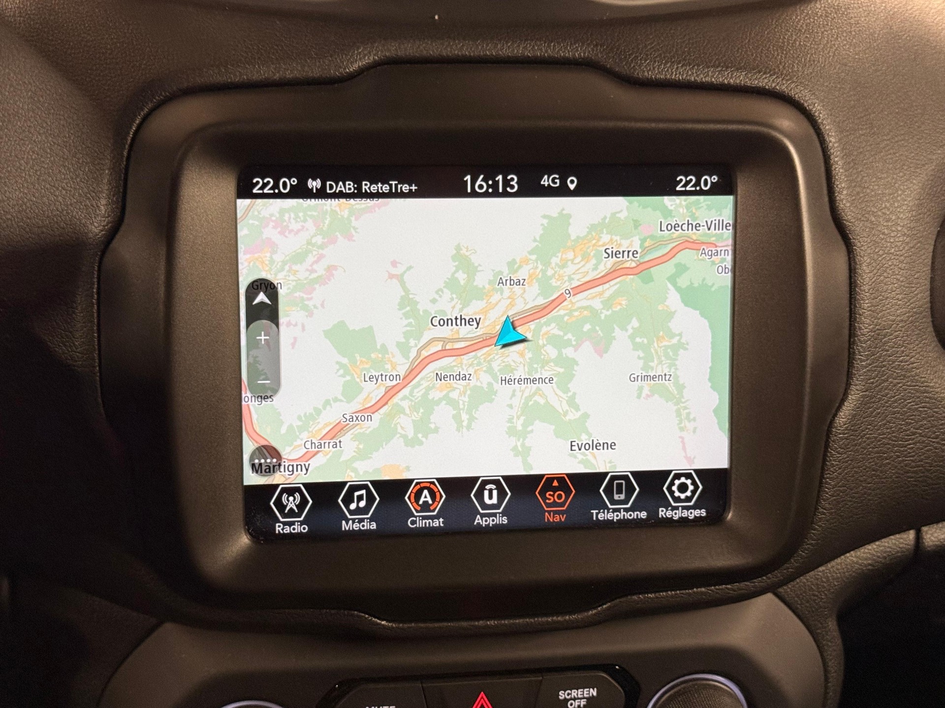 JEEP Renegade 1.3 Trailhawk 4xe-image-16