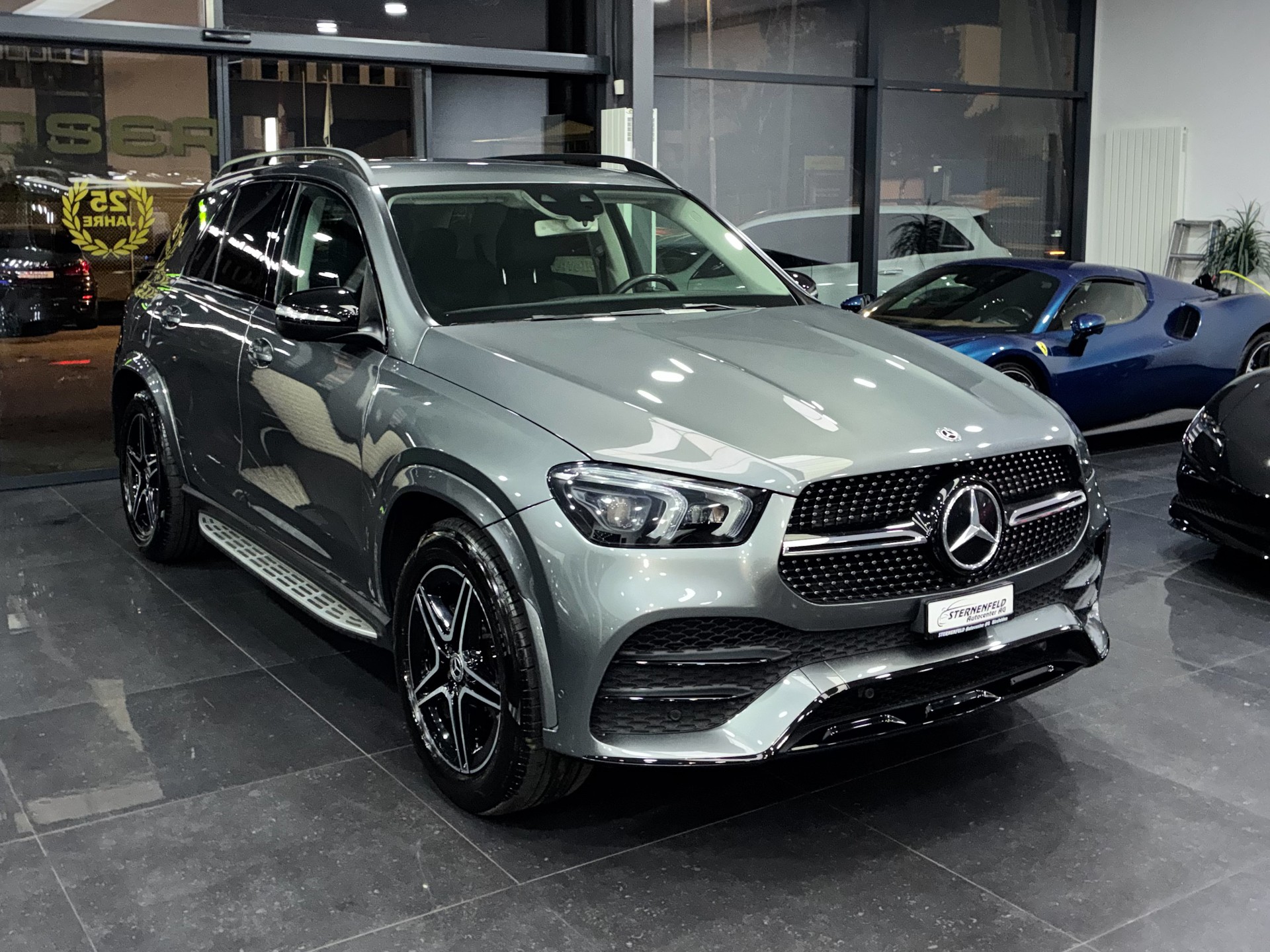 MERCEDES-BENZ GLE 300 d 4Matic AMG Line 9G-Tronic-image-1