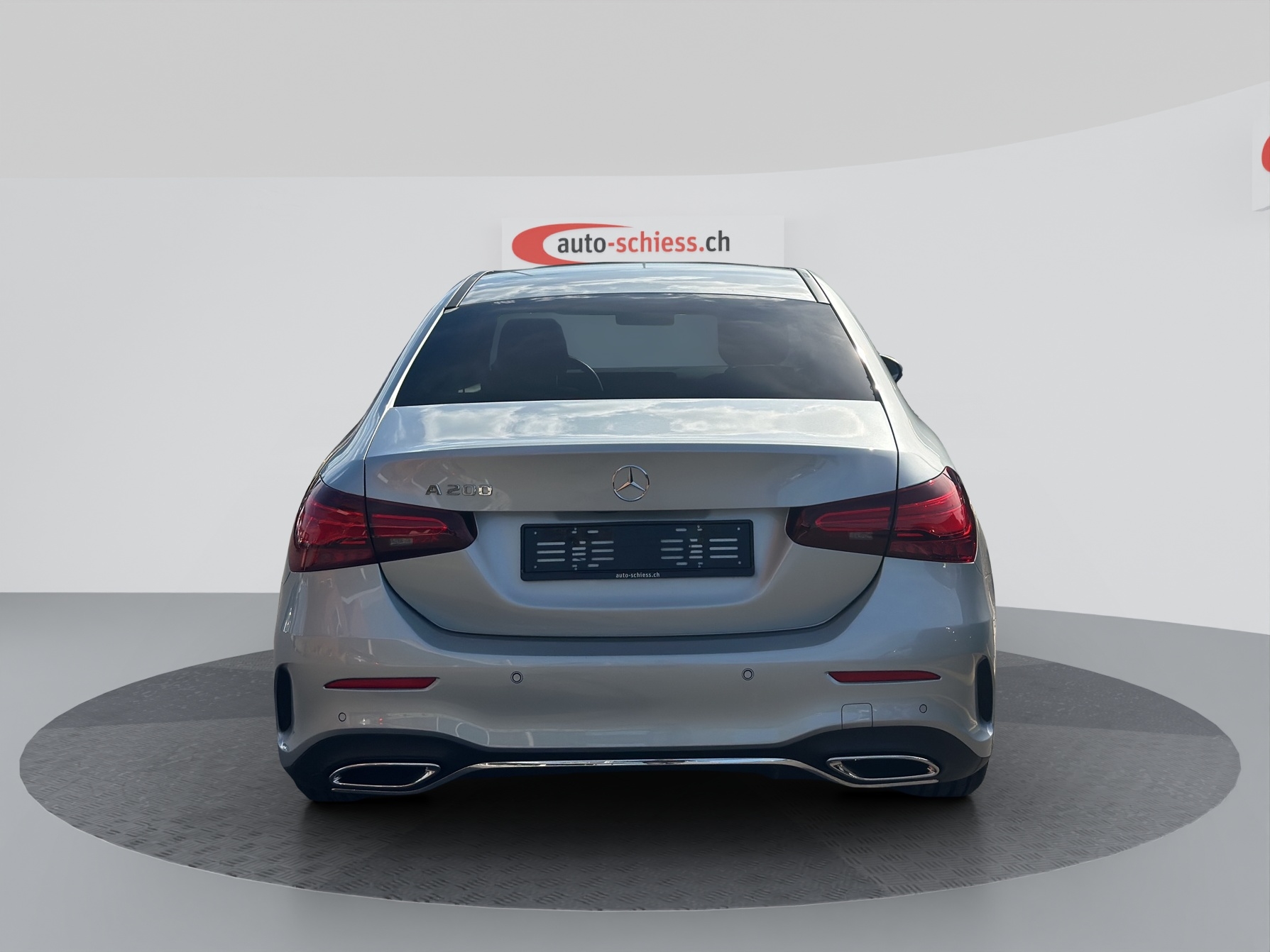 MERCEDES-BENZ A 200 Limousine AMG Line Distronic-image-1