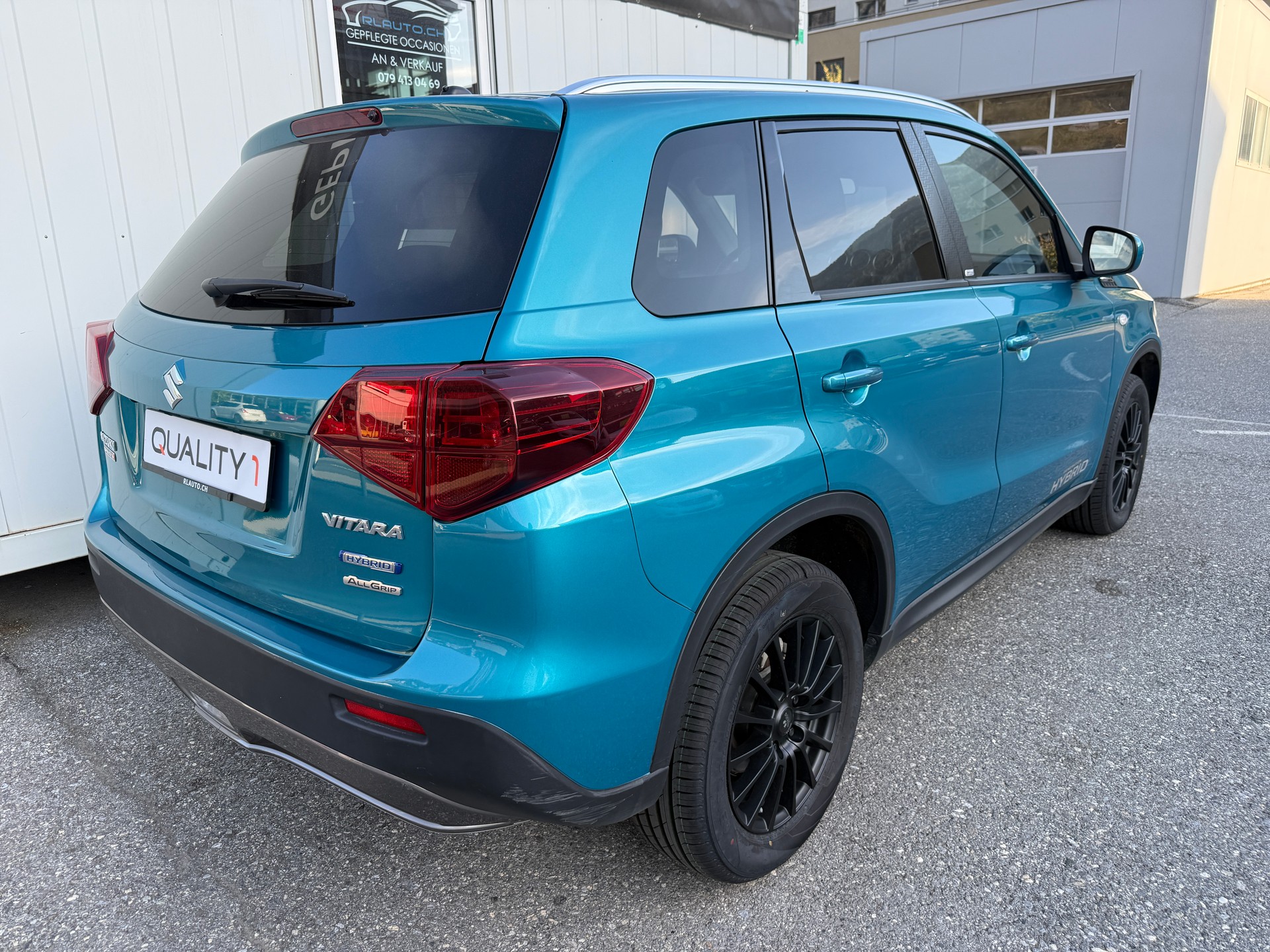 SUZUKI Vitara 1.4 Boosterjet Compact Top Hybrid-image-3