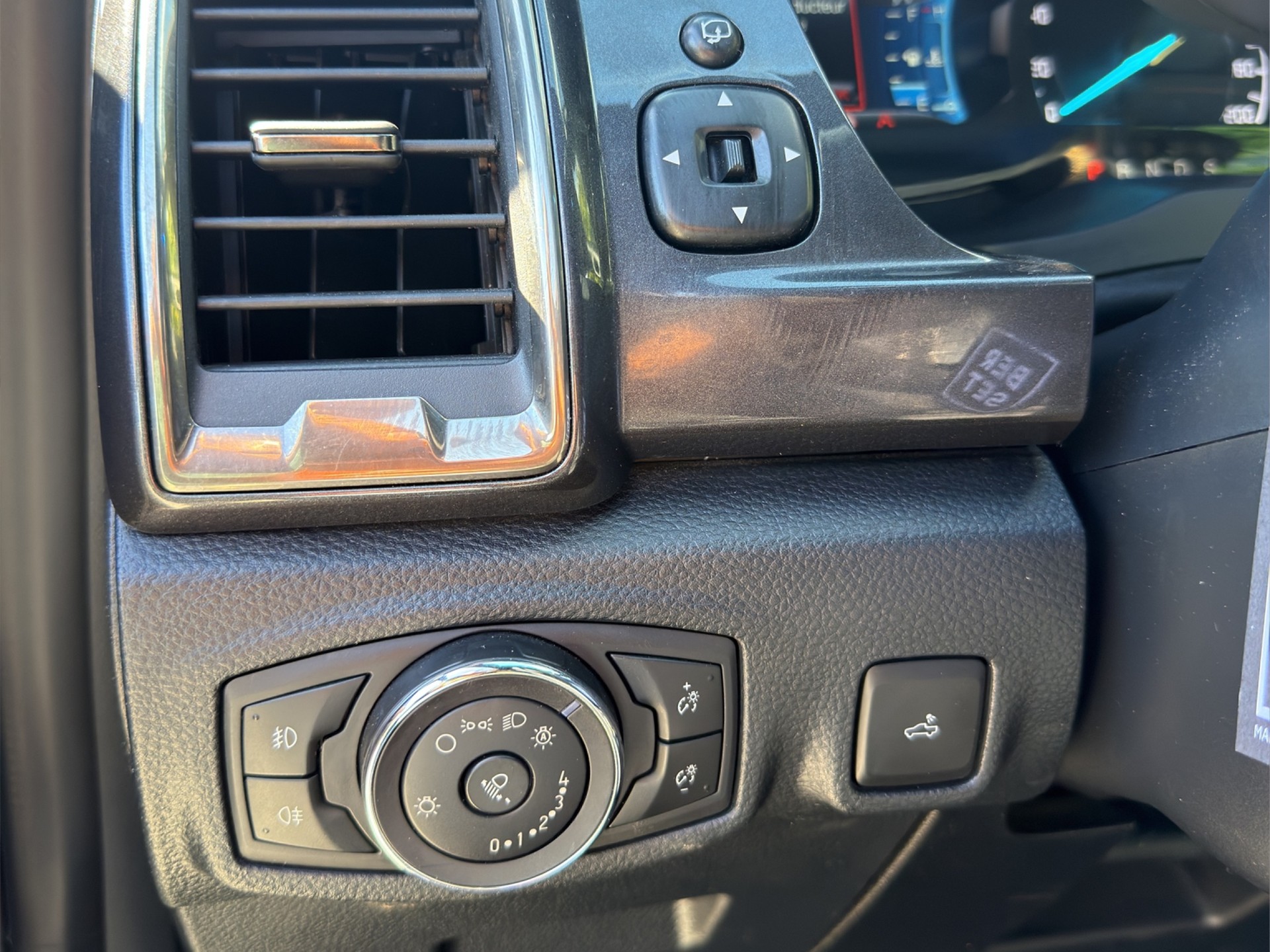 FORD Ranger Wildtrak 2.0 Eco Blue 4x4 A-image-11