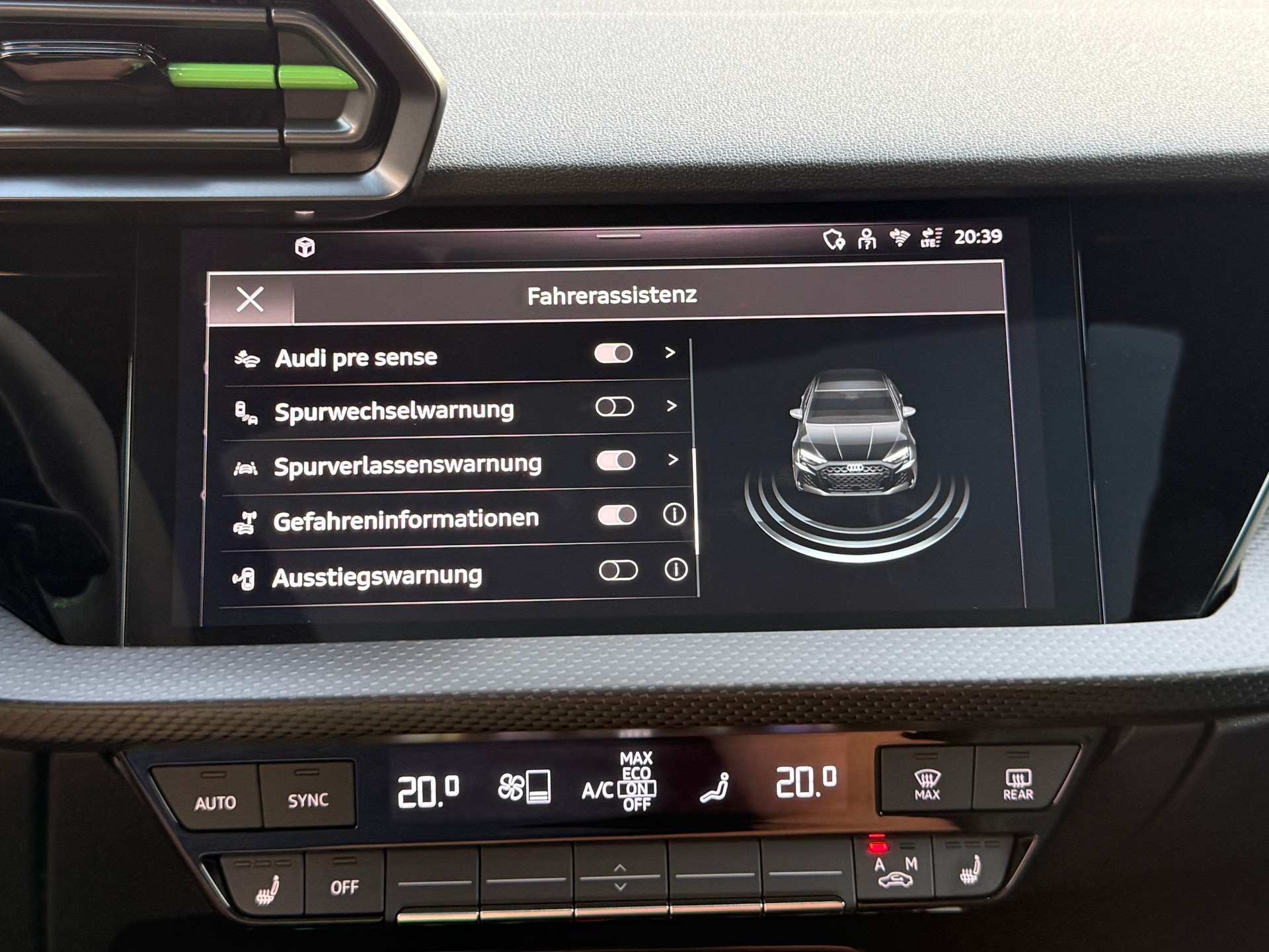 AUDI RS3 SPORTBACK 2.5 TSI QUATTRO S-TRONIC*EL. PANORAM-GLASSCHIEBEDACH*VOLLAUSSTATTUNG*-image-22