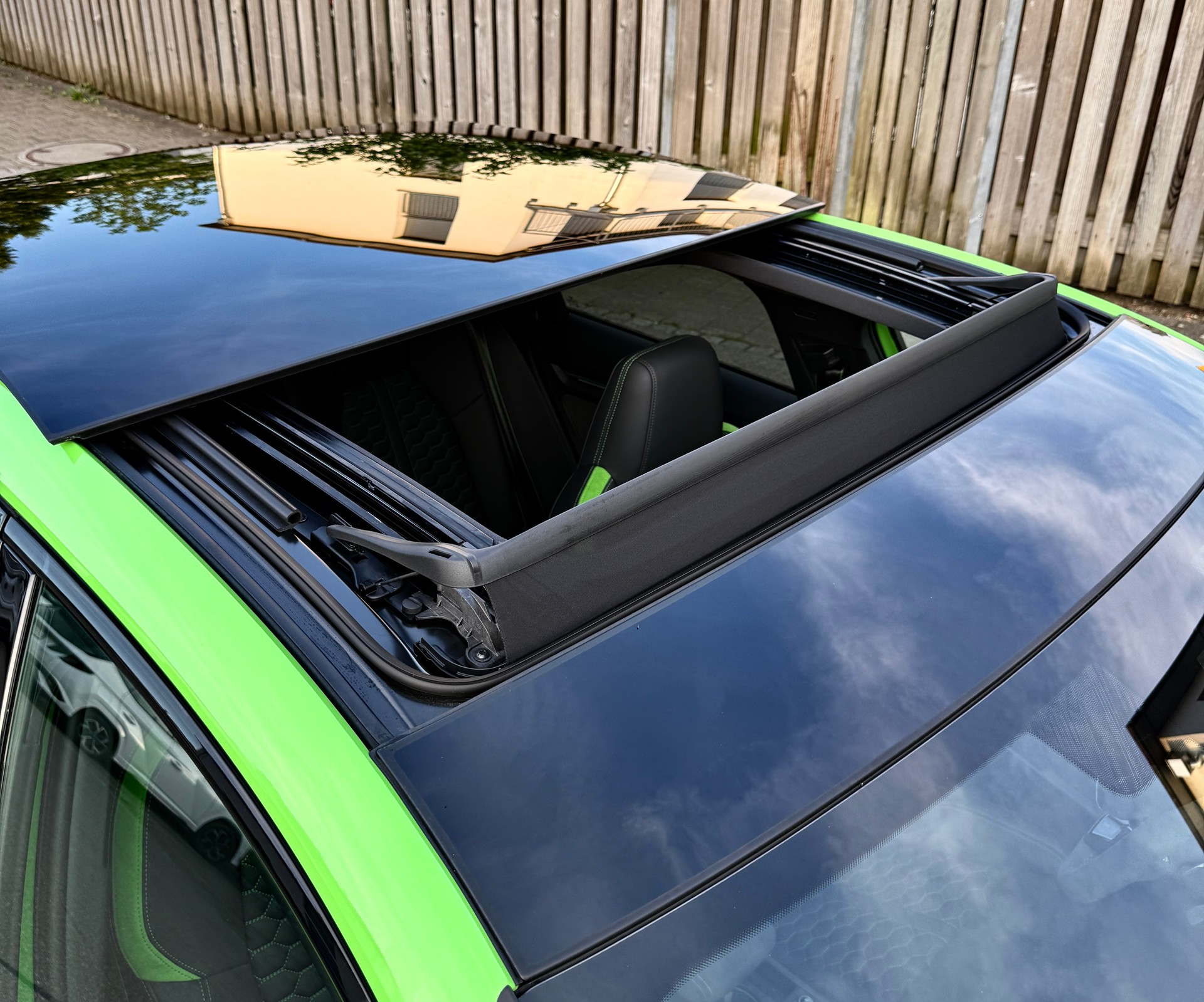 AUDI RS3 SPORTBACK 2.5 TSI QUATTRO S-TRONIC*EL. PANORAM-GLASSCHIEBEDACH*VOLLAUSSTATTUNG*-image-8