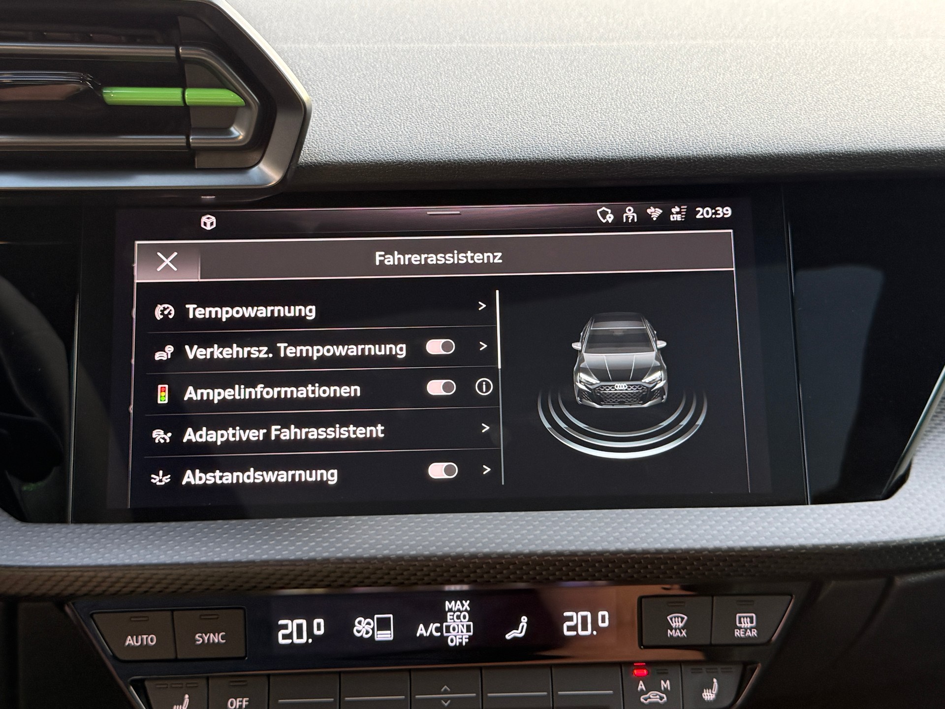 AUDI RS3 SPORTBACK 2.5 TSI QUATTRO S-TRONIC*EL. PANORAM-GLASSCHIEBEDACH*VOLLAUSSTATTUNG*-image-23